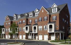 Real estate listing preview #1