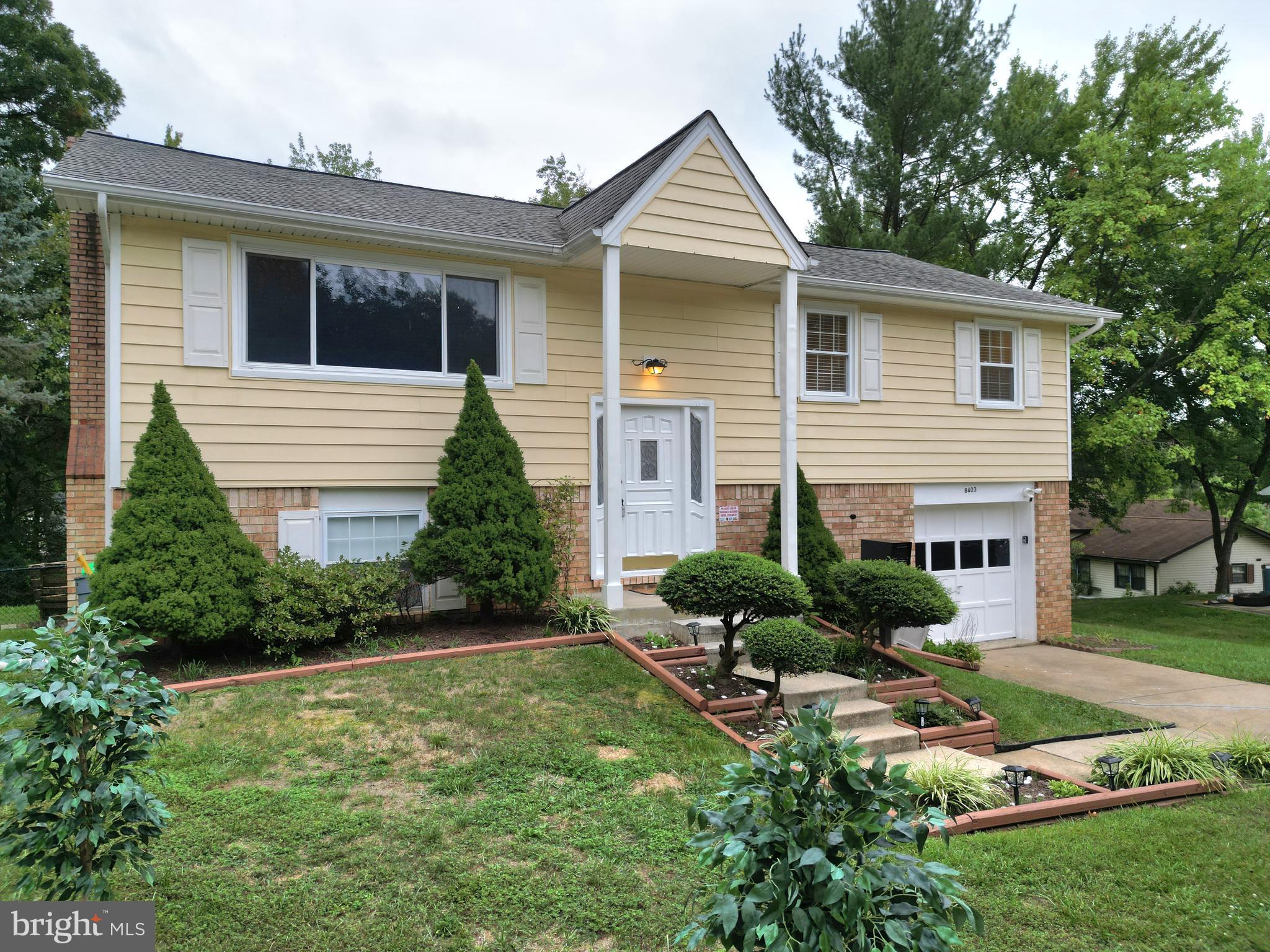 Real estate listing preview #1