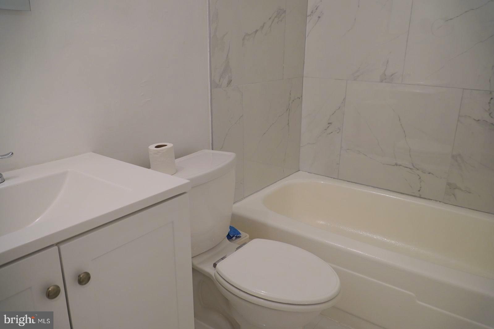 Real estate listing preview #23