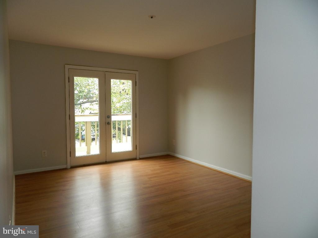 Real estate listing preview #15