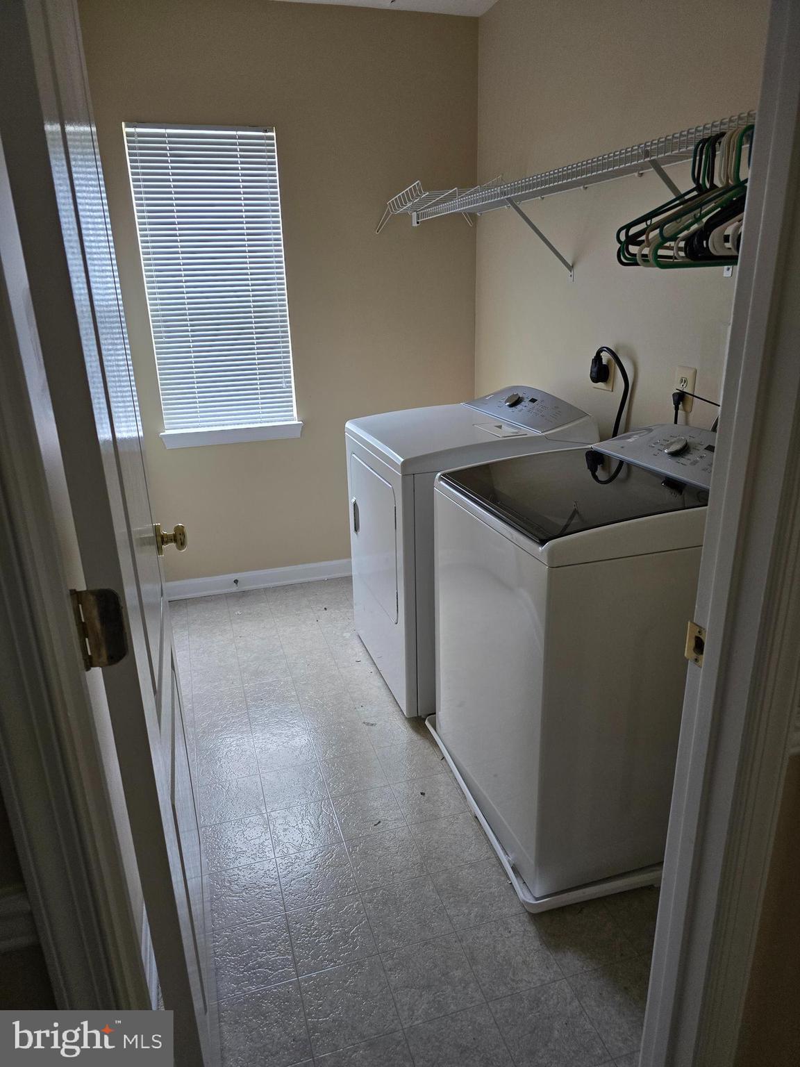 Real estate listing preview #24