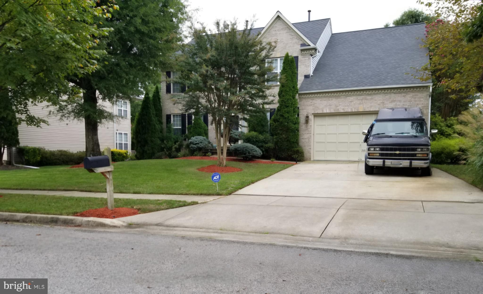 Real estate listing preview #2