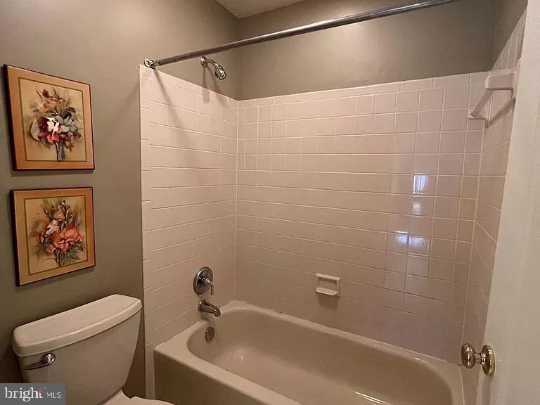 Real estate listing preview #22