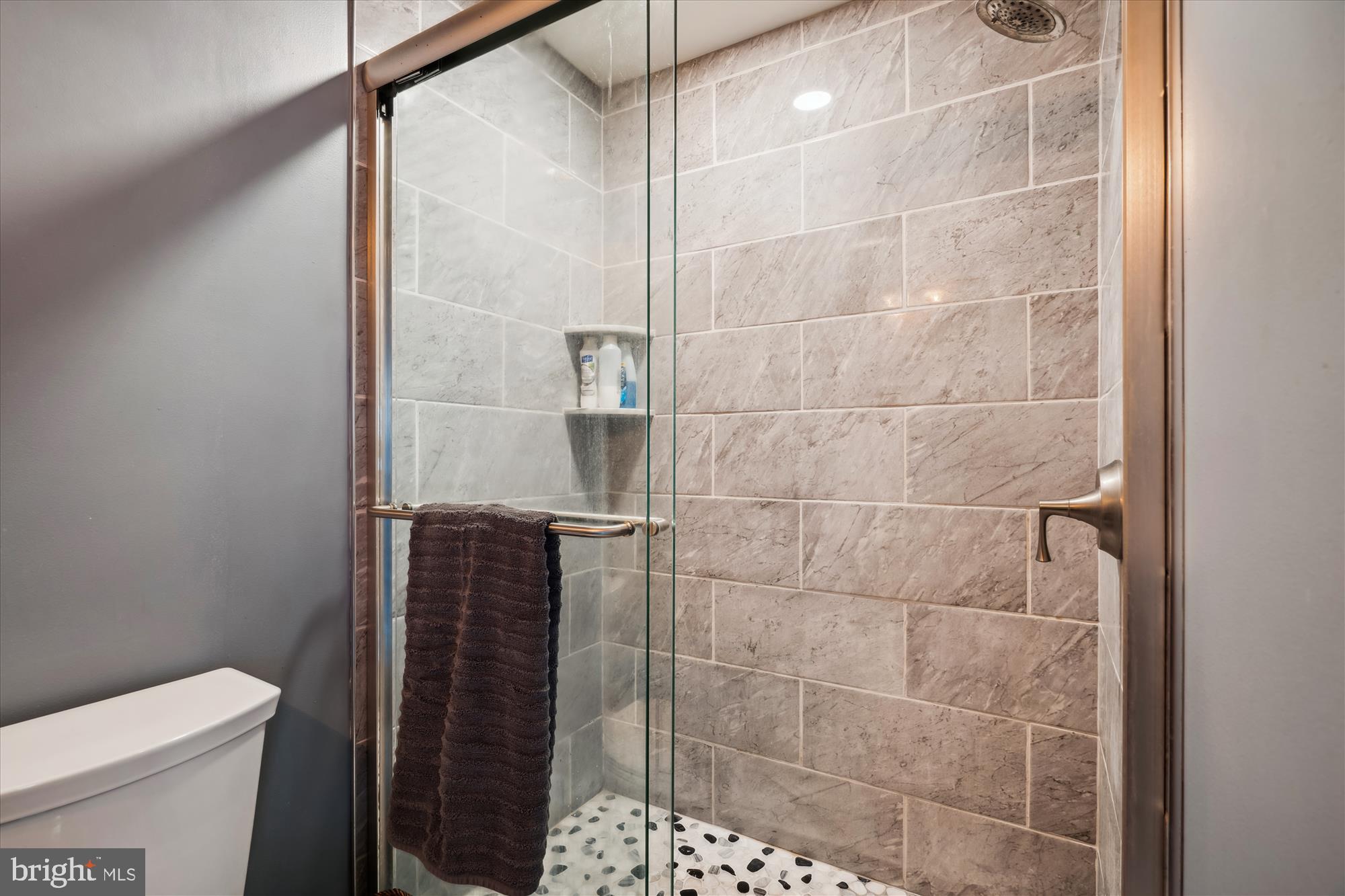 Real estate listing preview #22