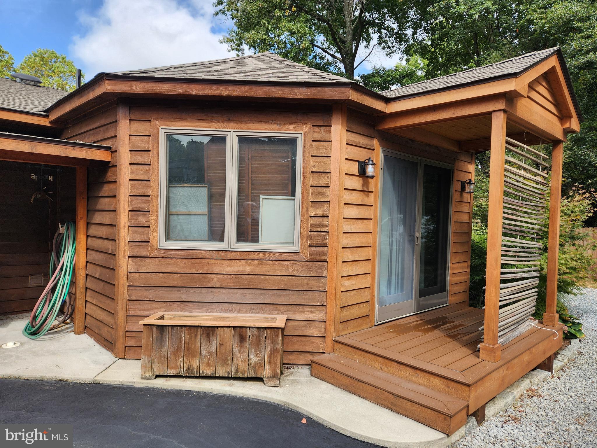 Real estate listing preview #37