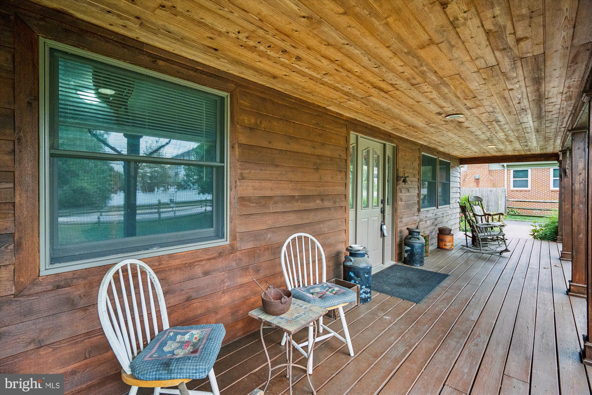 Real estate listing preview #2