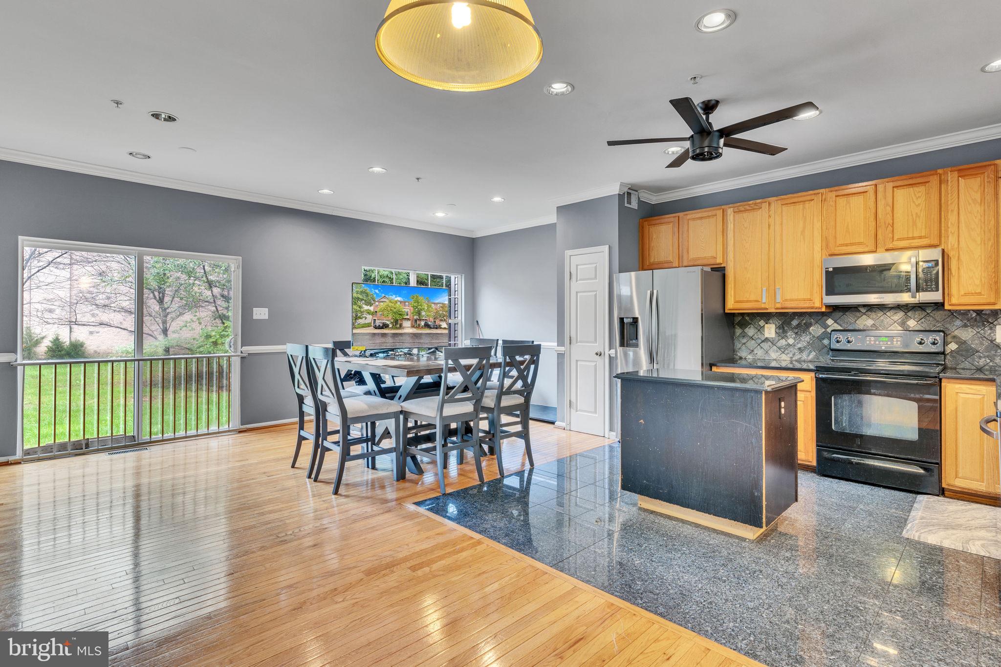 Real estate listing preview #7