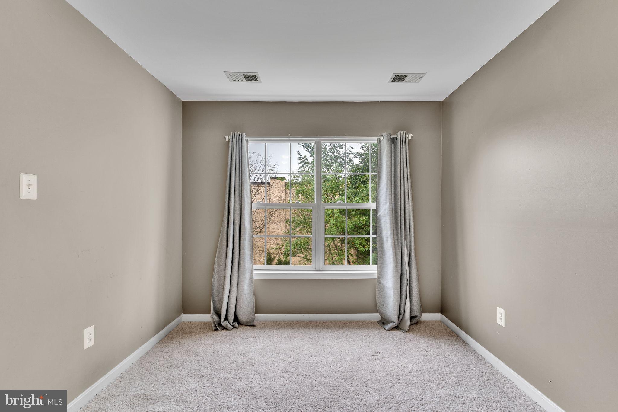 Real estate listing preview #19