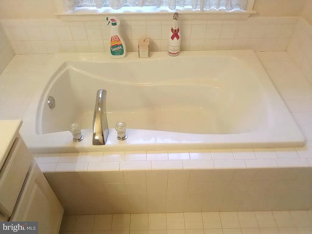 Real estate listing preview #20