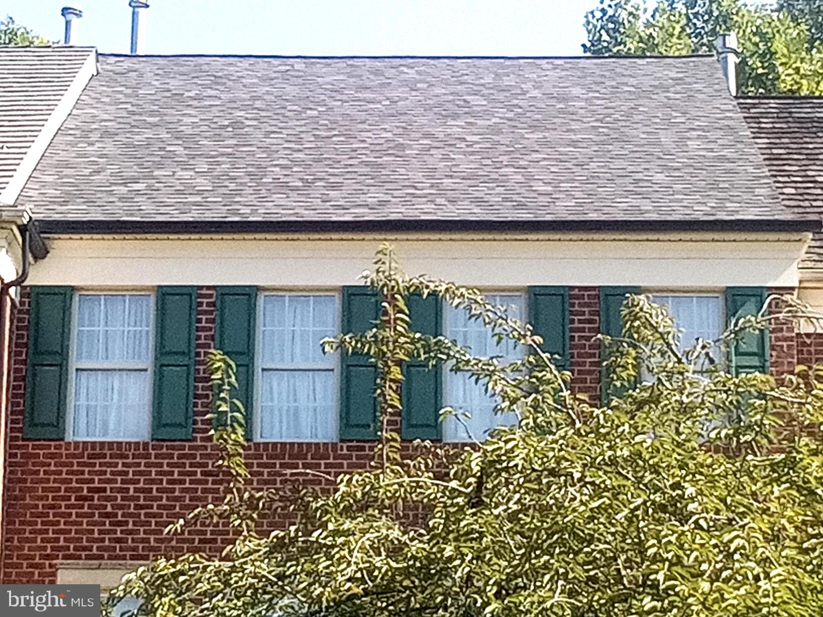 Real estate listing preview #6