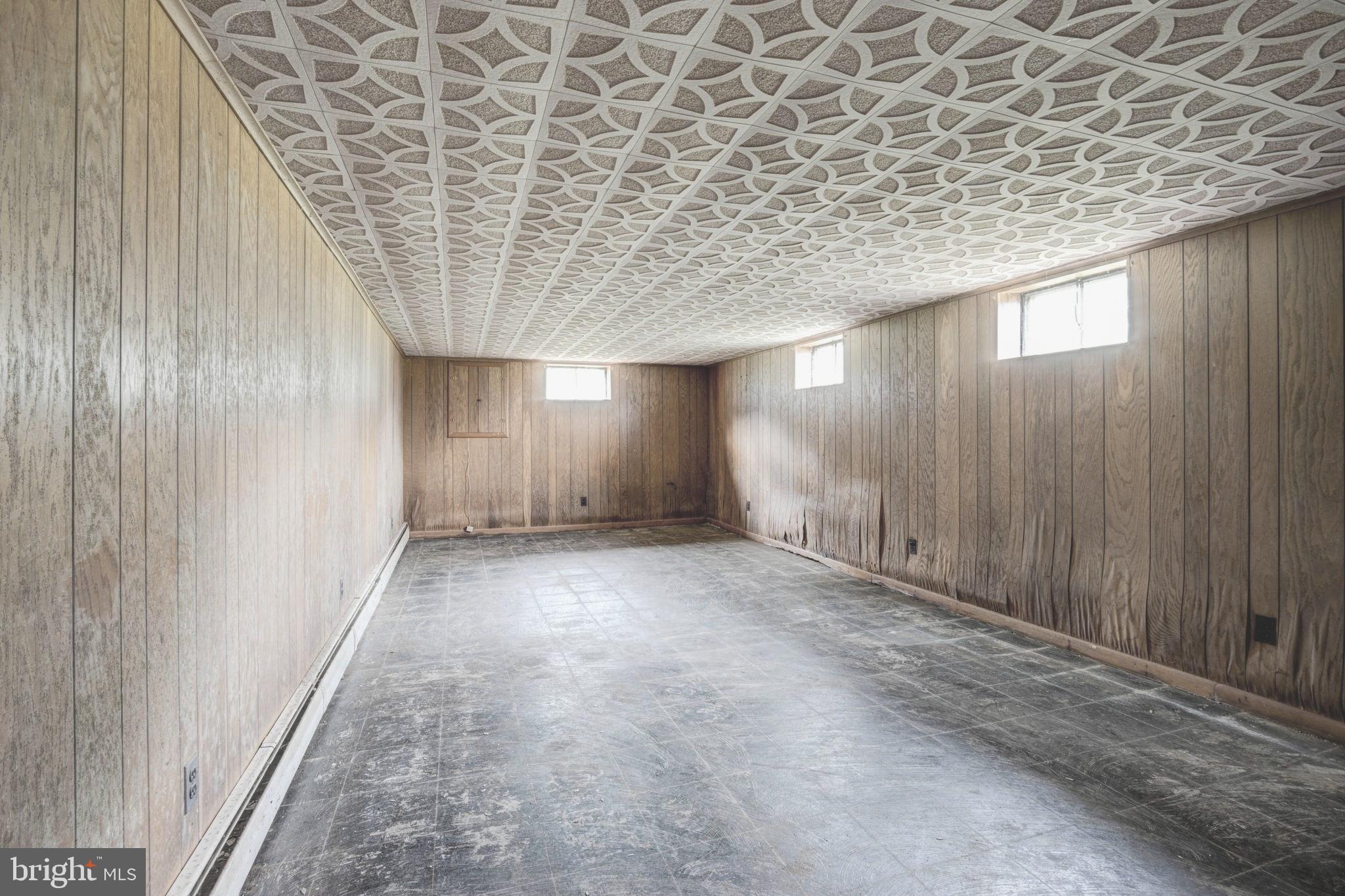 Real estate listing preview #15