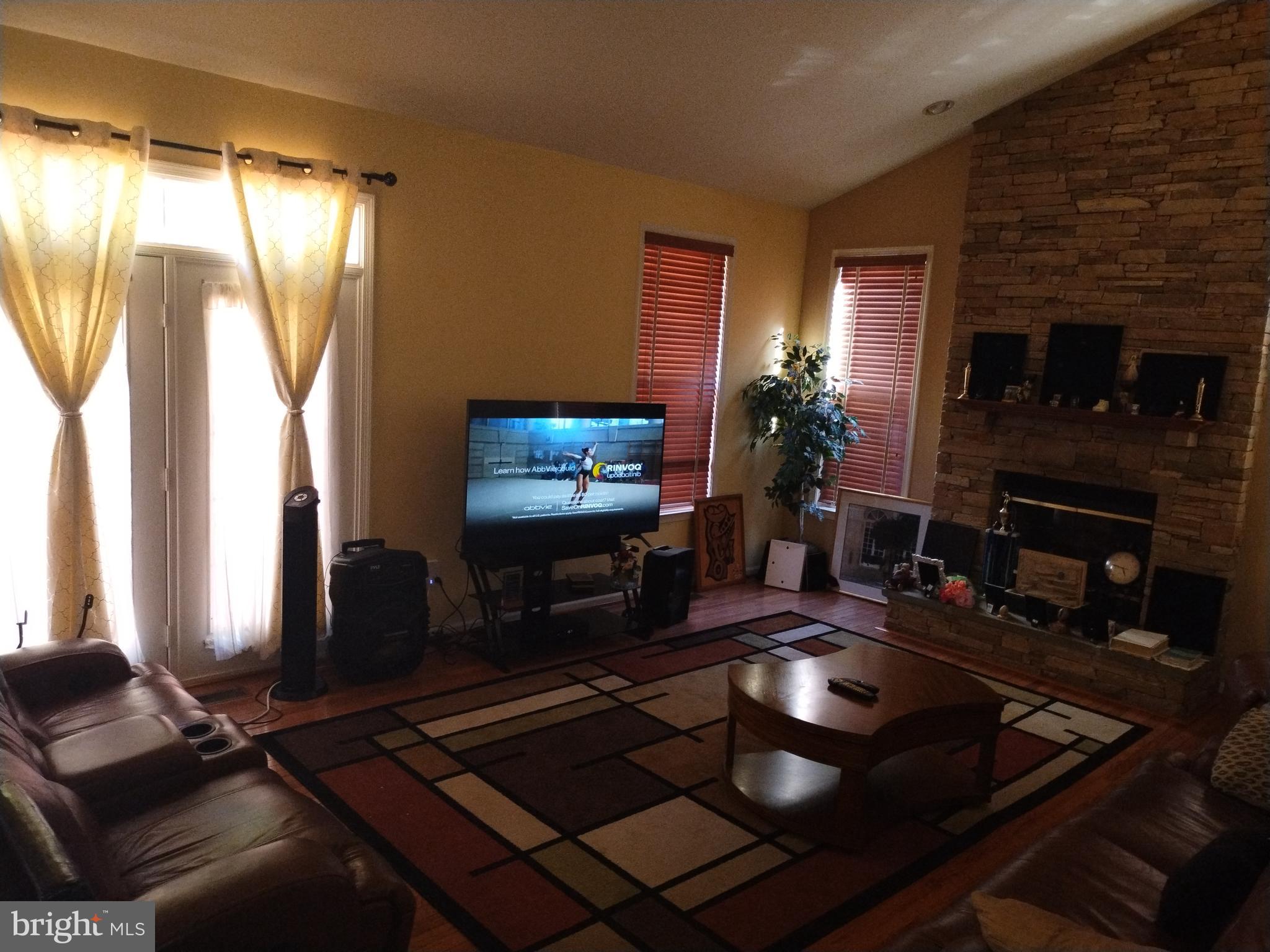 Real estate listing preview #78