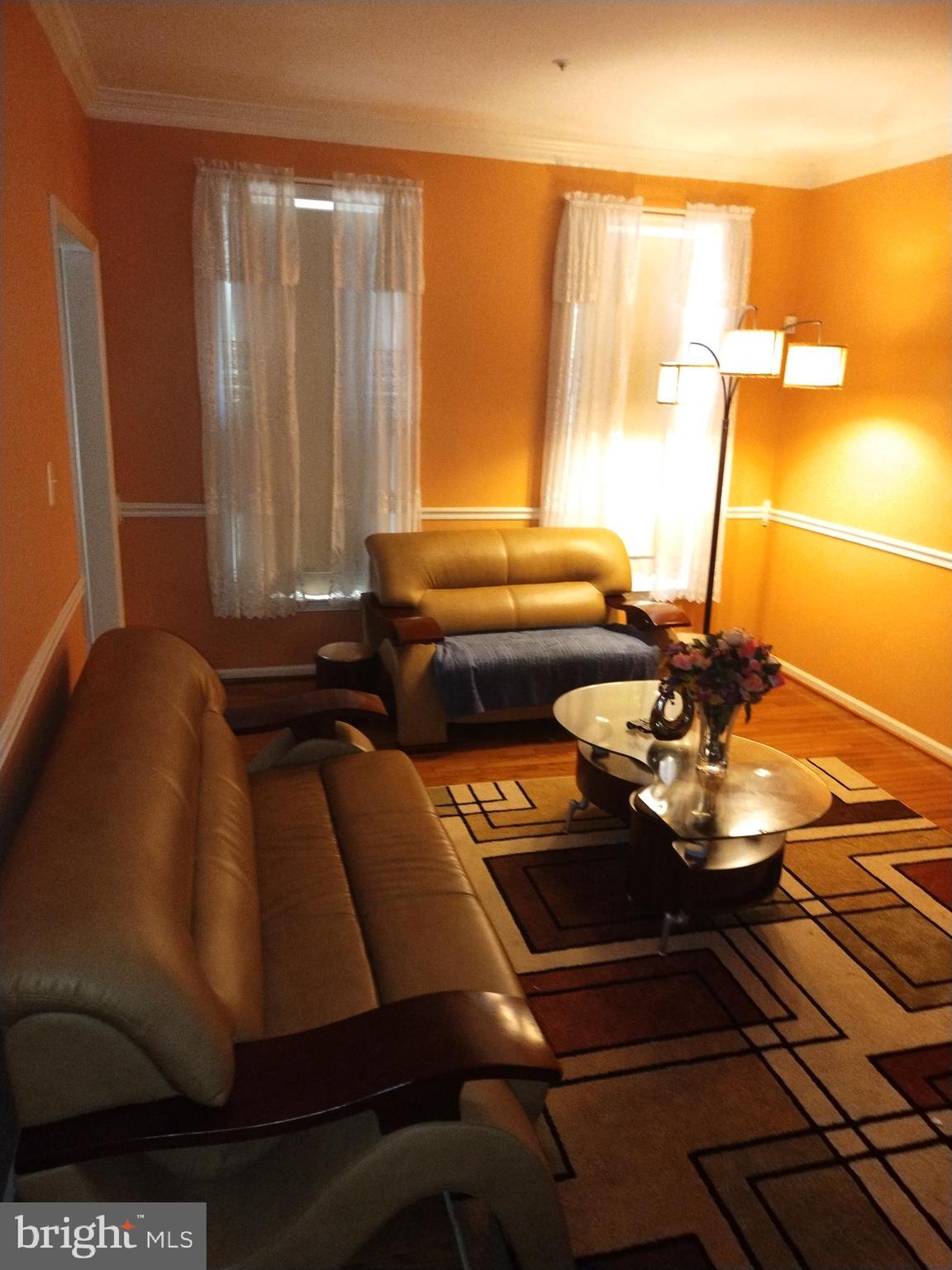 Real estate listing preview #16