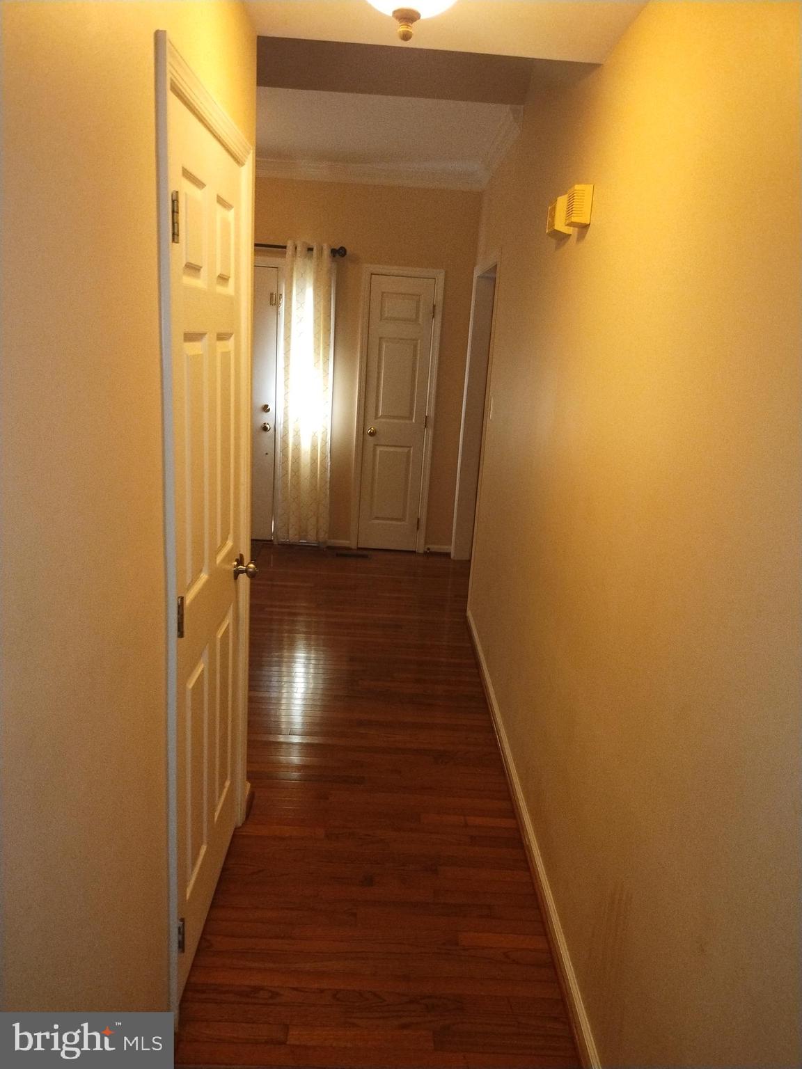 Real estate listing preview #18