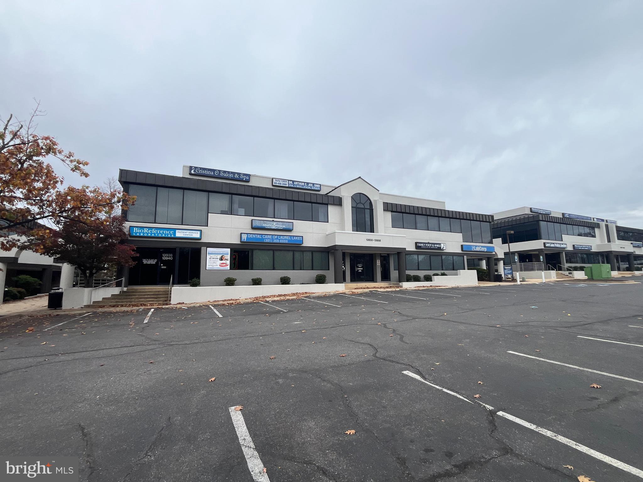 Real estate listing preview #17