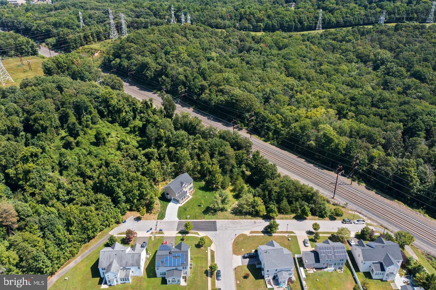 Real estate listing preview #2