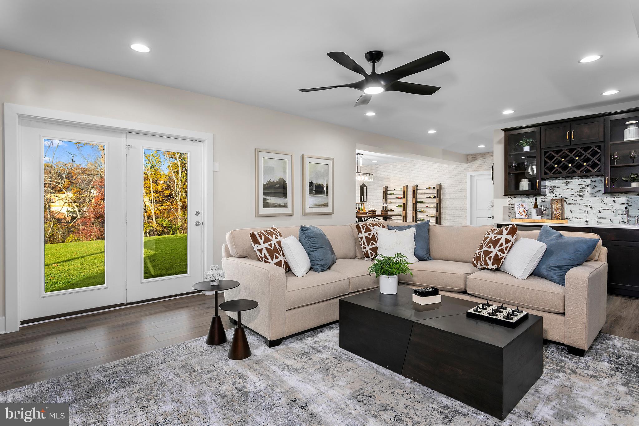 Real estate listing preview #11