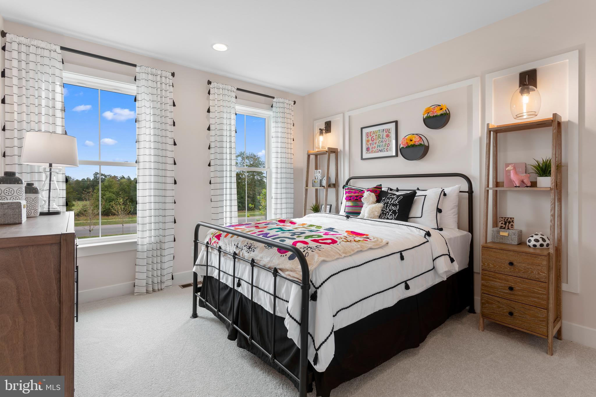 Real estate listing preview #25