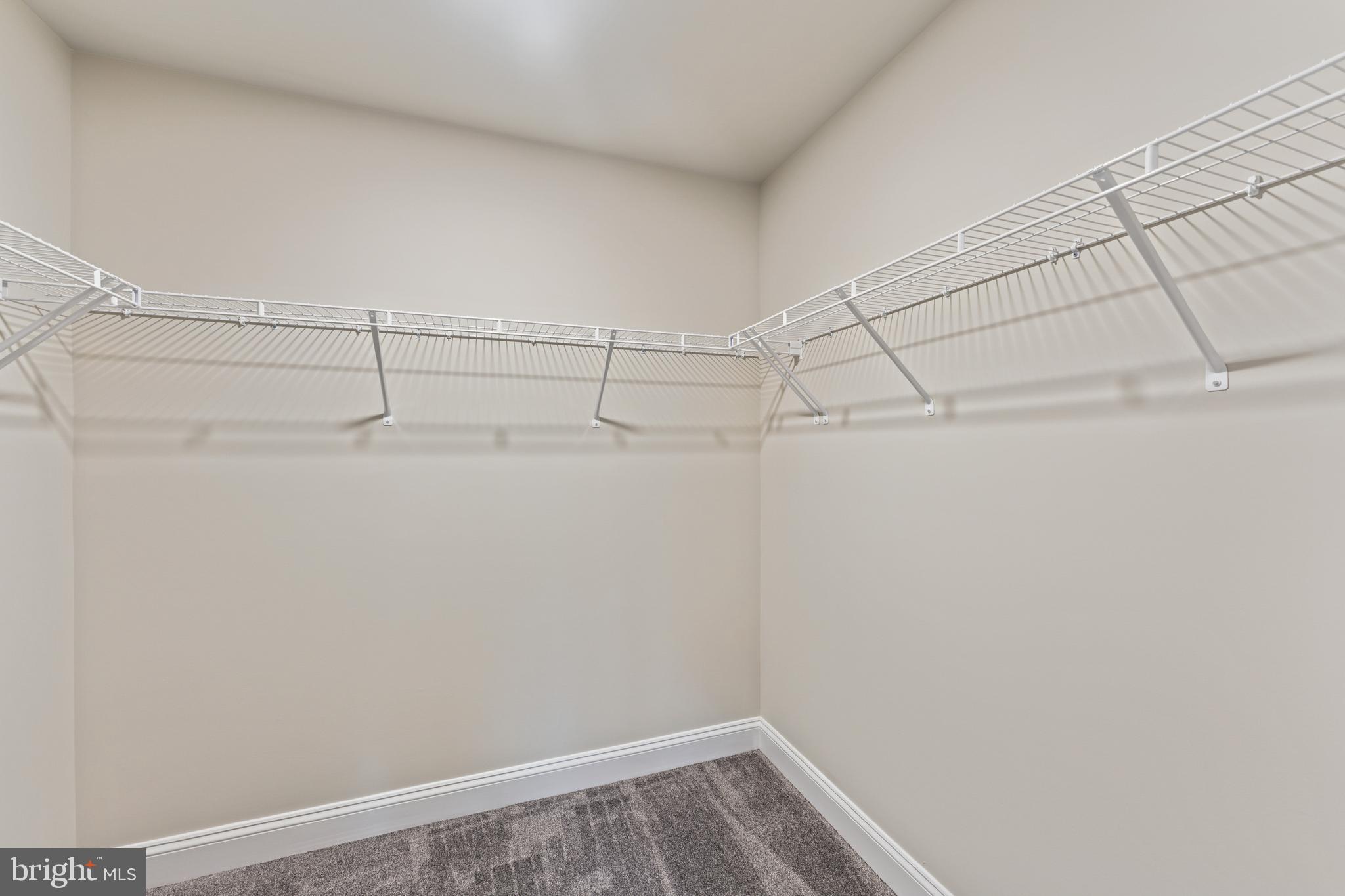 Real estate listing preview #34