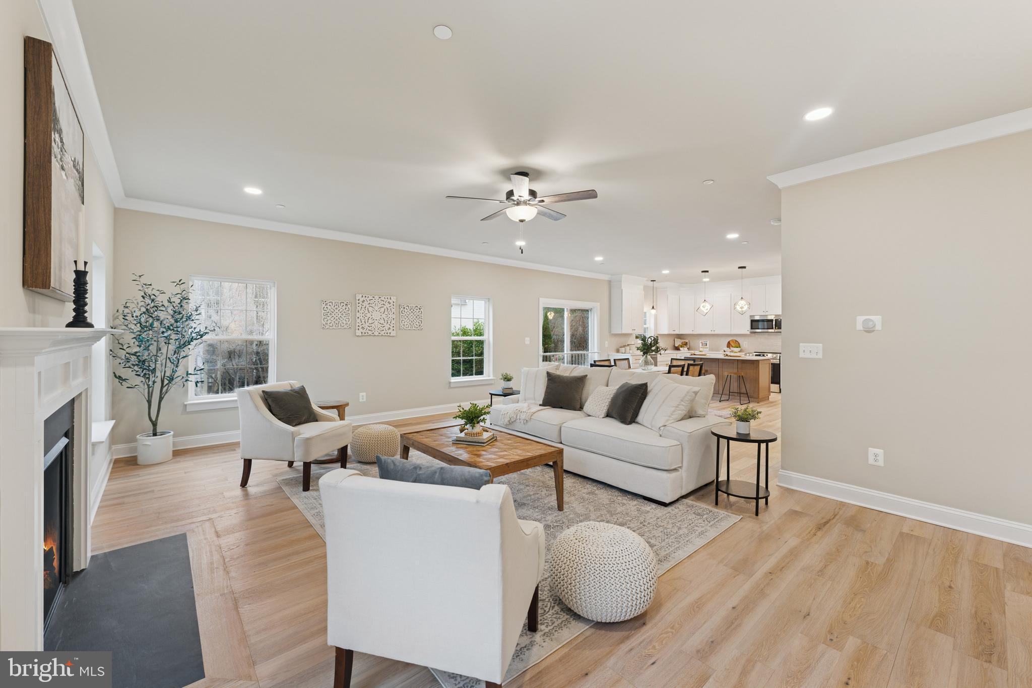 Real estate listing preview #11