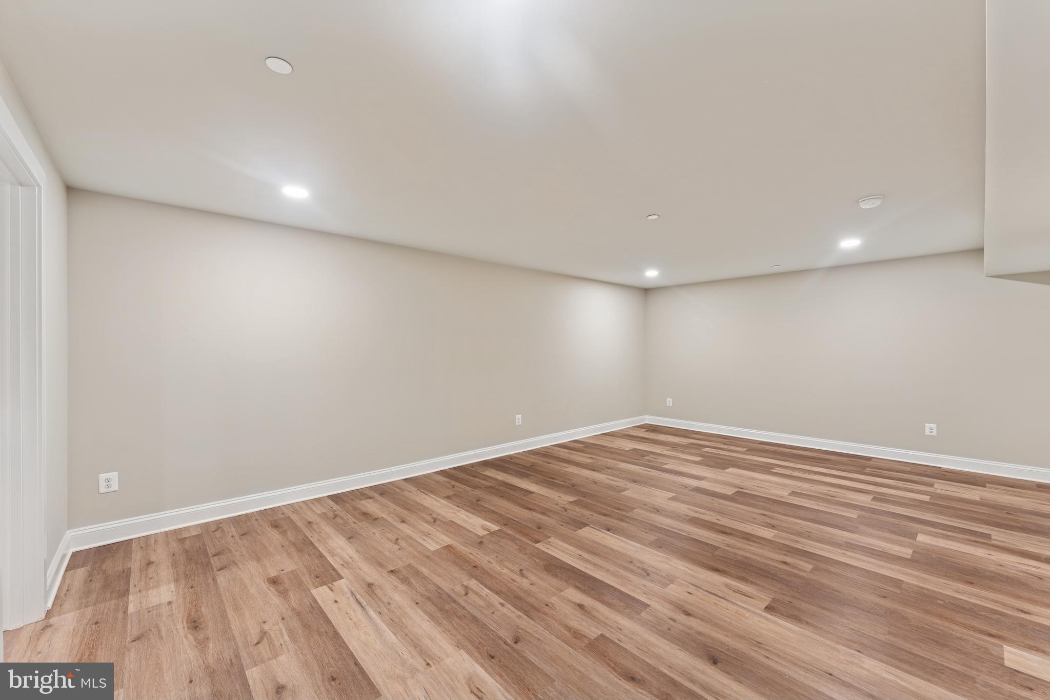 Real estate listing preview #37