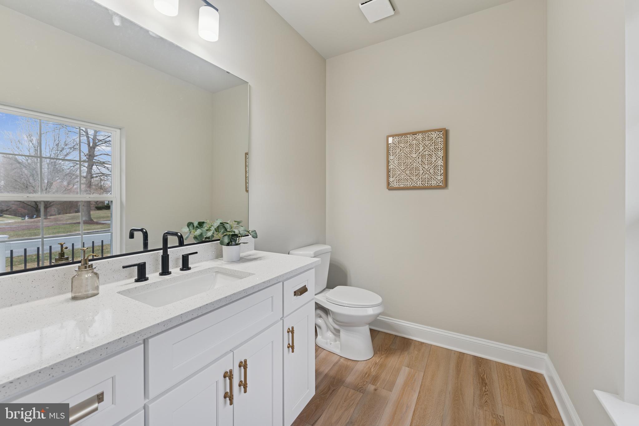 Real estate listing preview #25