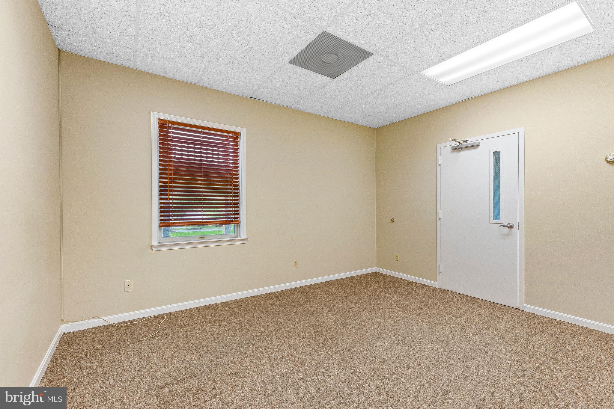 Real estate listing preview #9