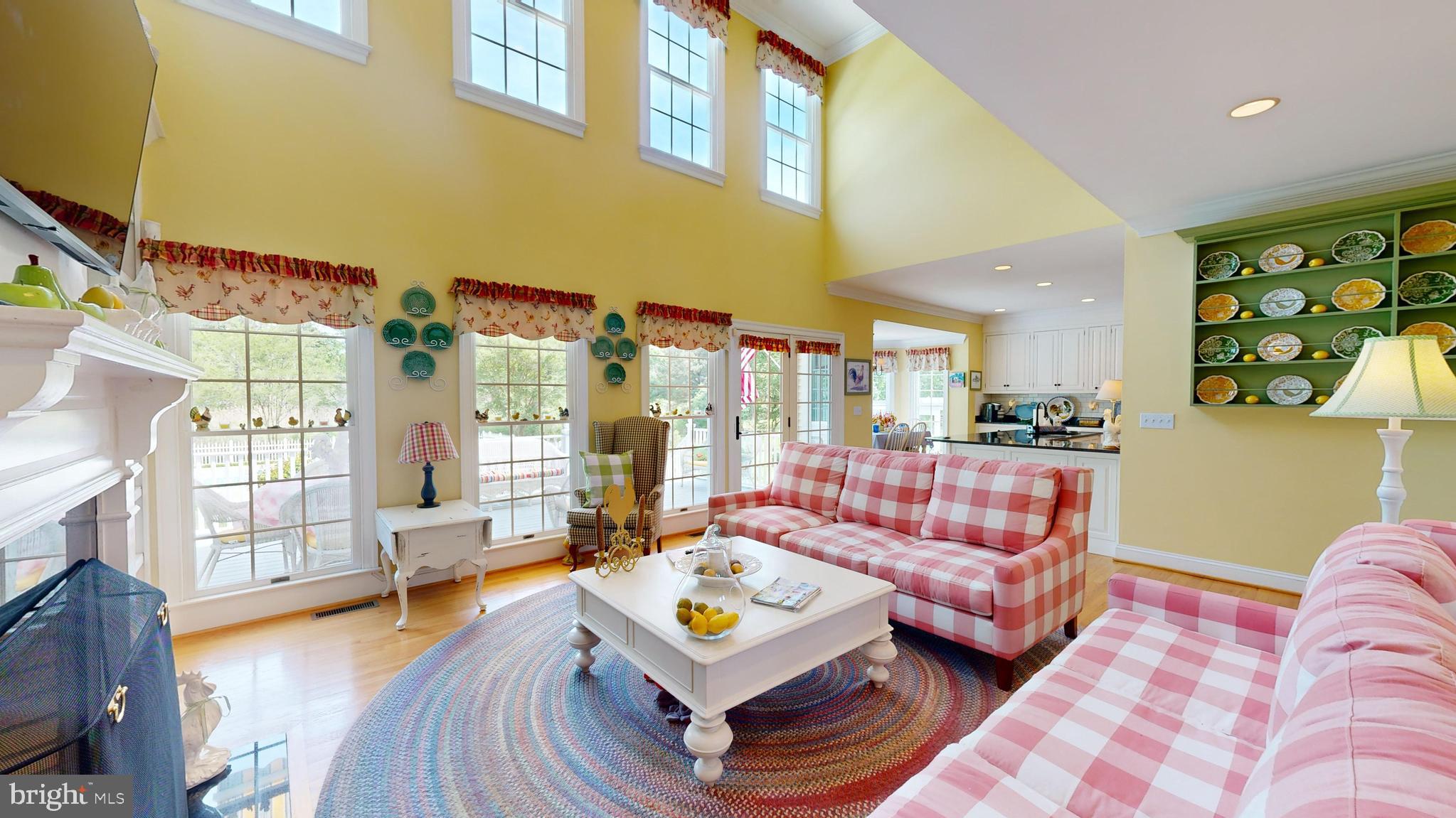 Real estate listing preview #2