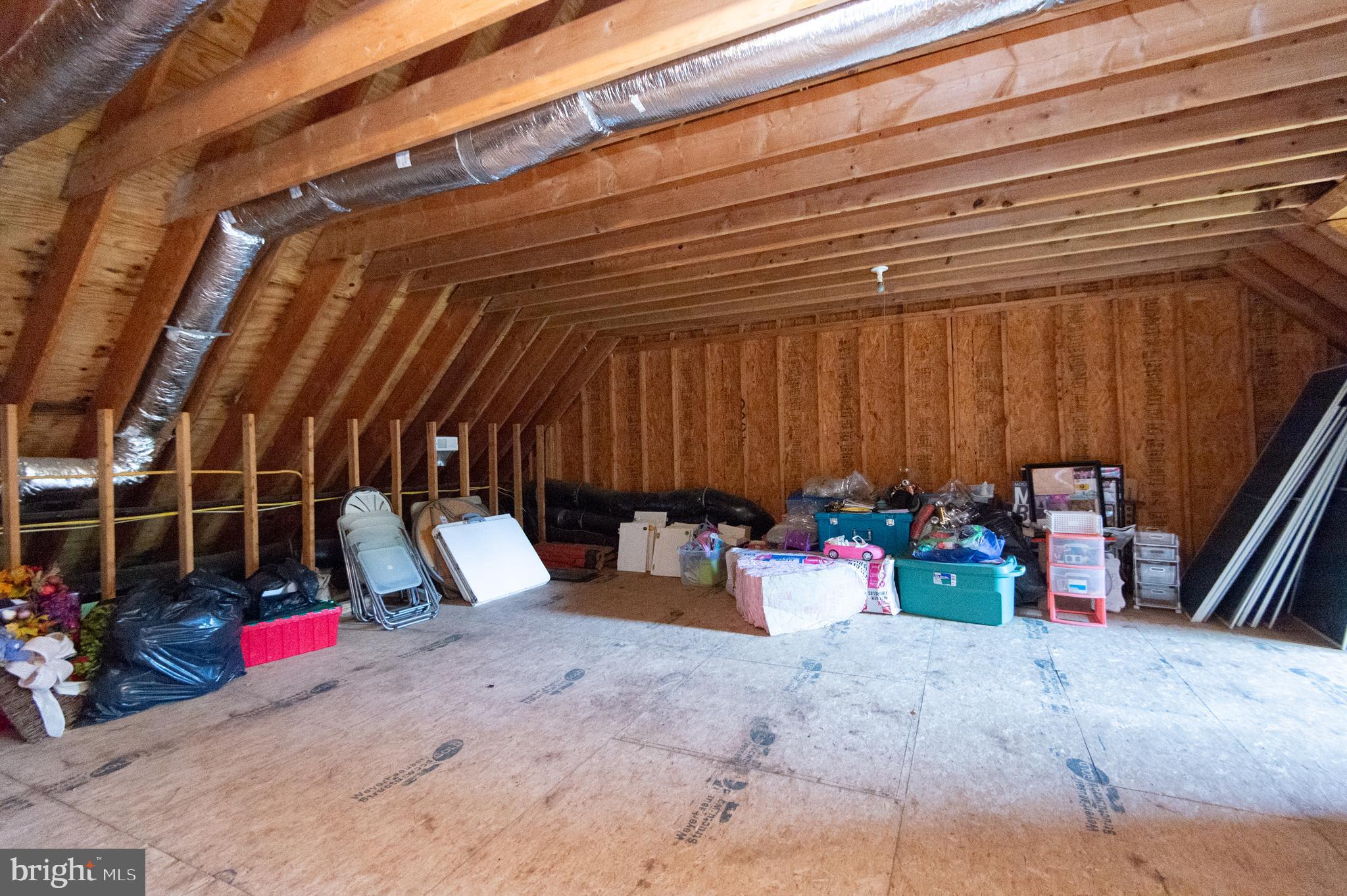 Real estate listing preview #58