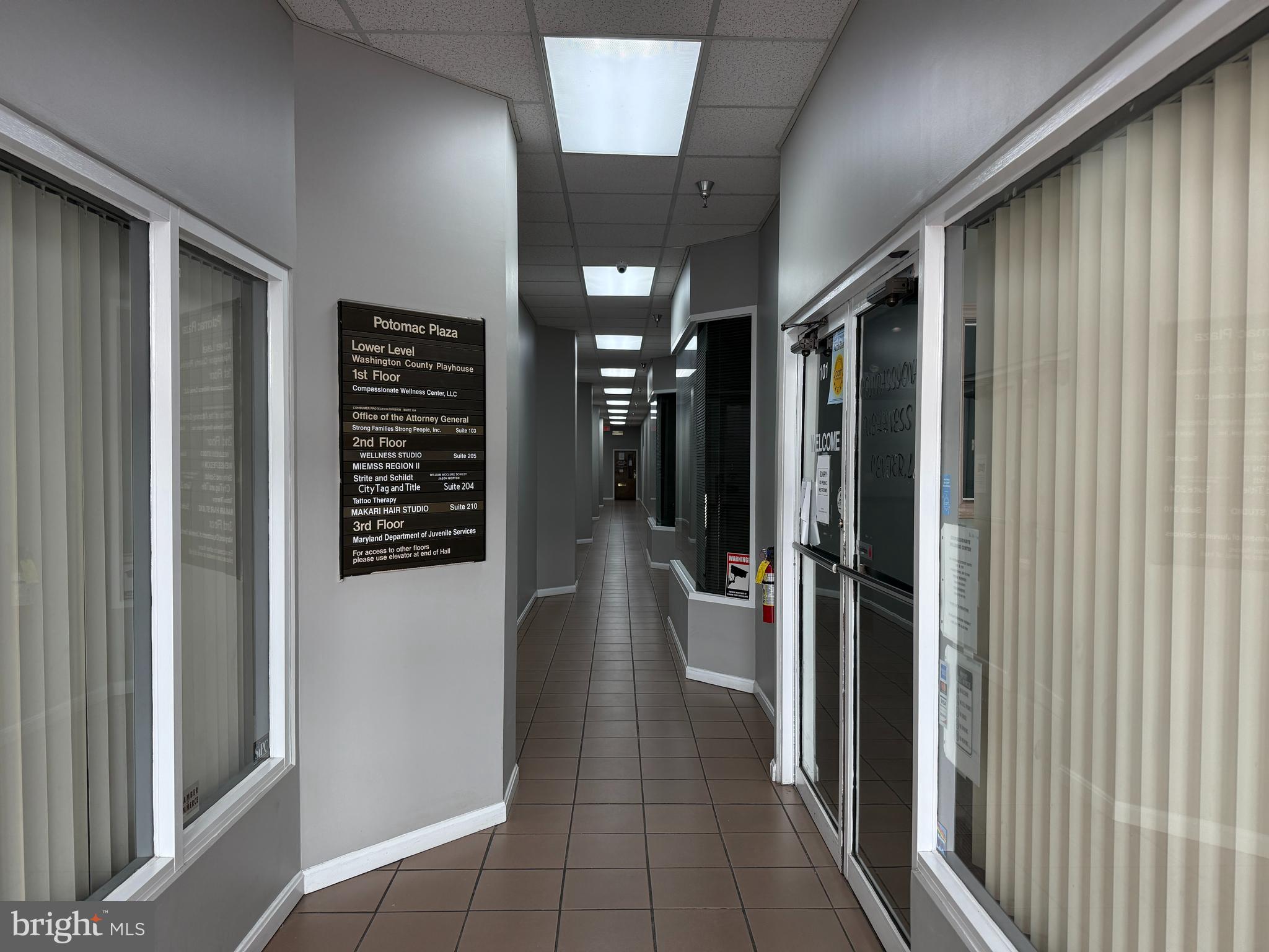 Real estate listing preview #6