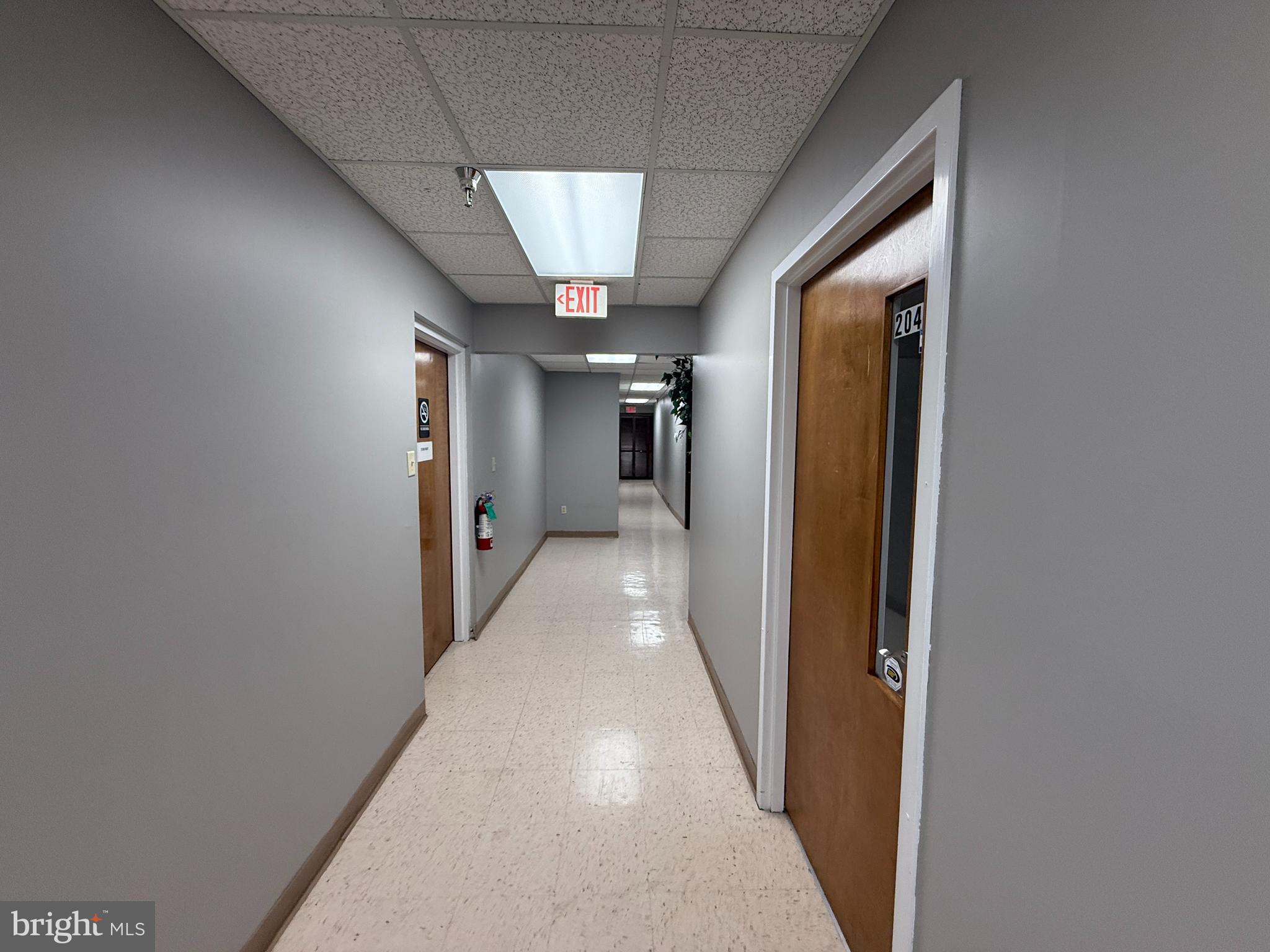 Real estate listing preview #13