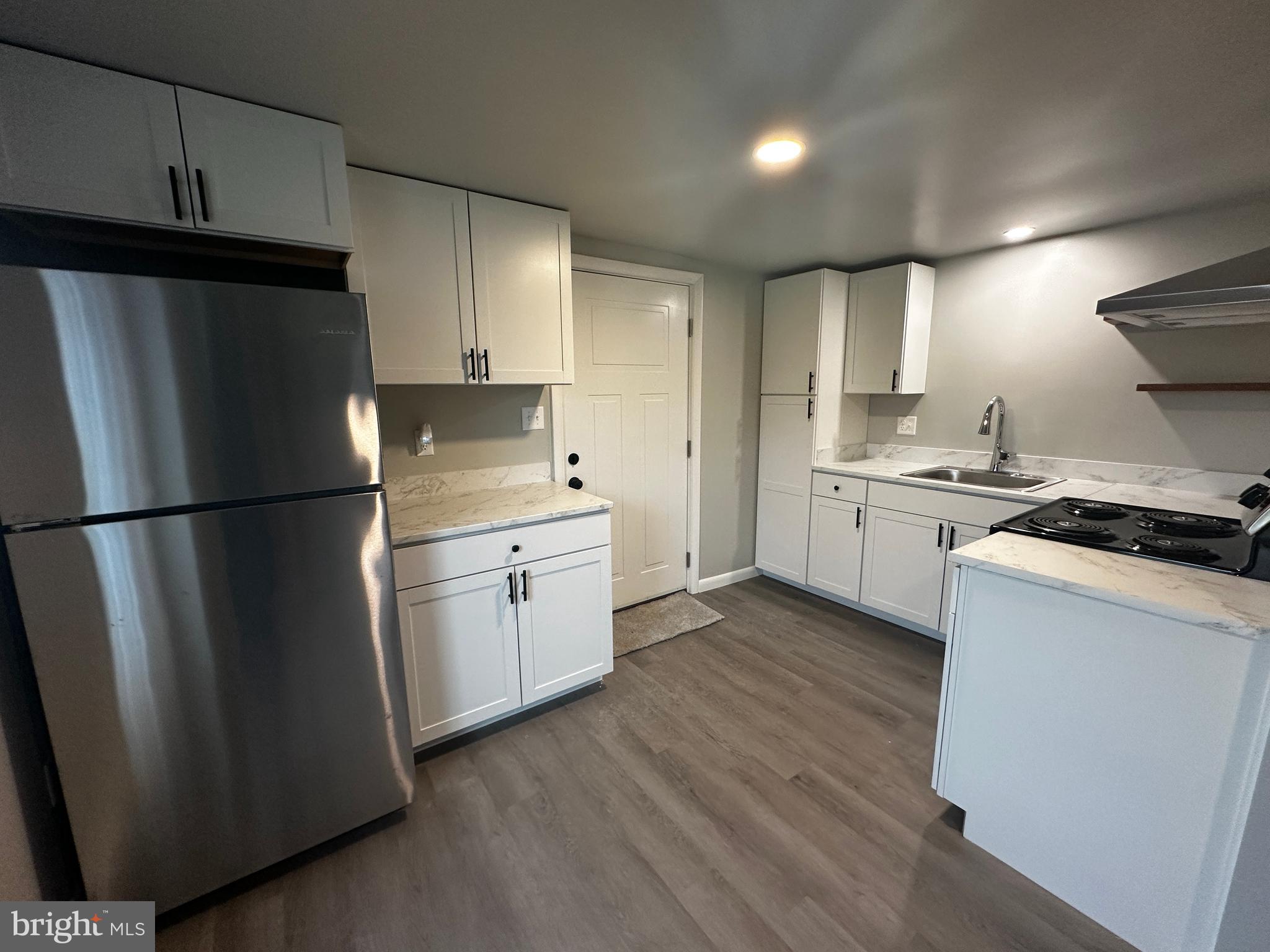 Real estate listing preview #32