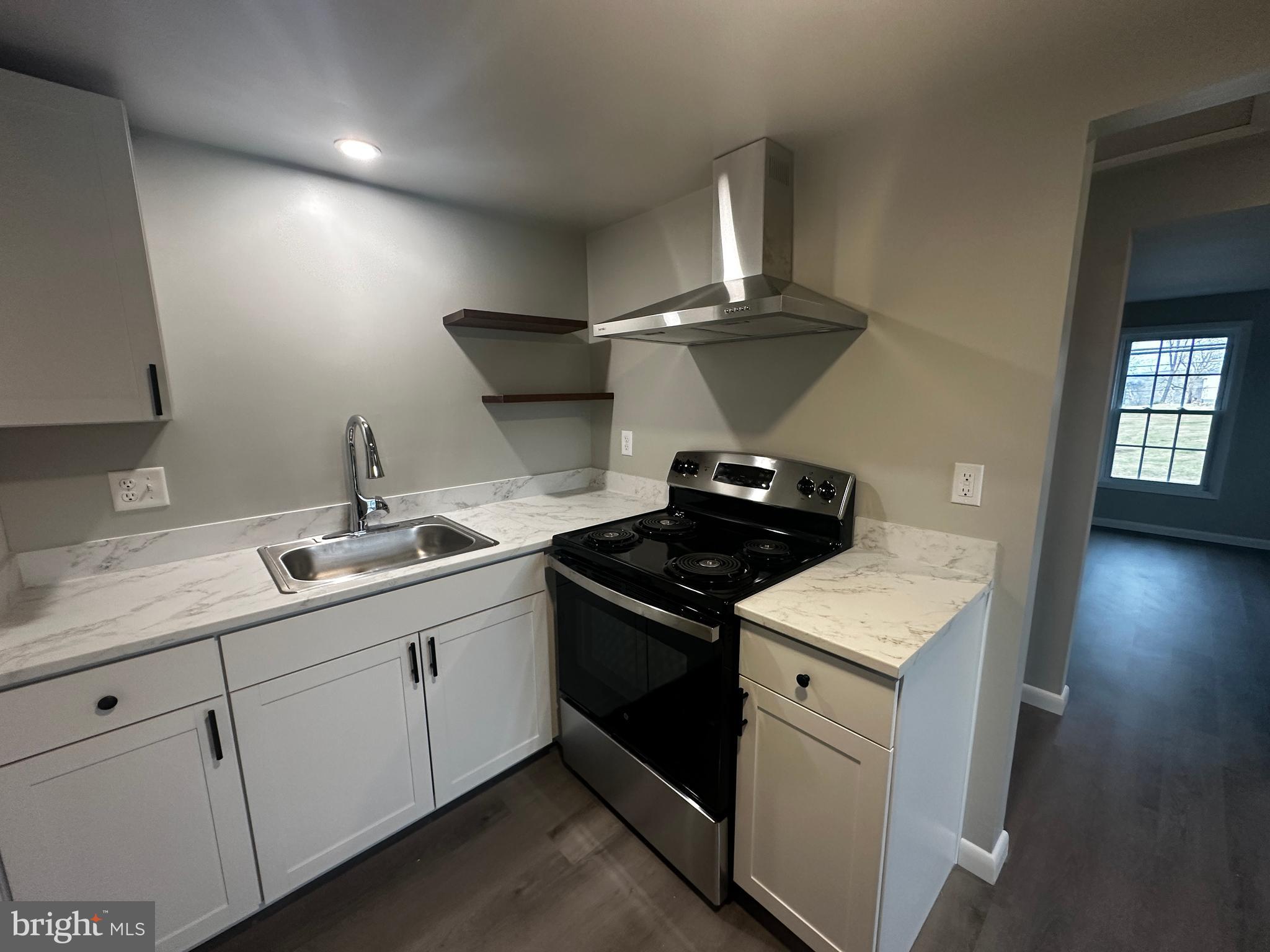 Real estate listing preview #33