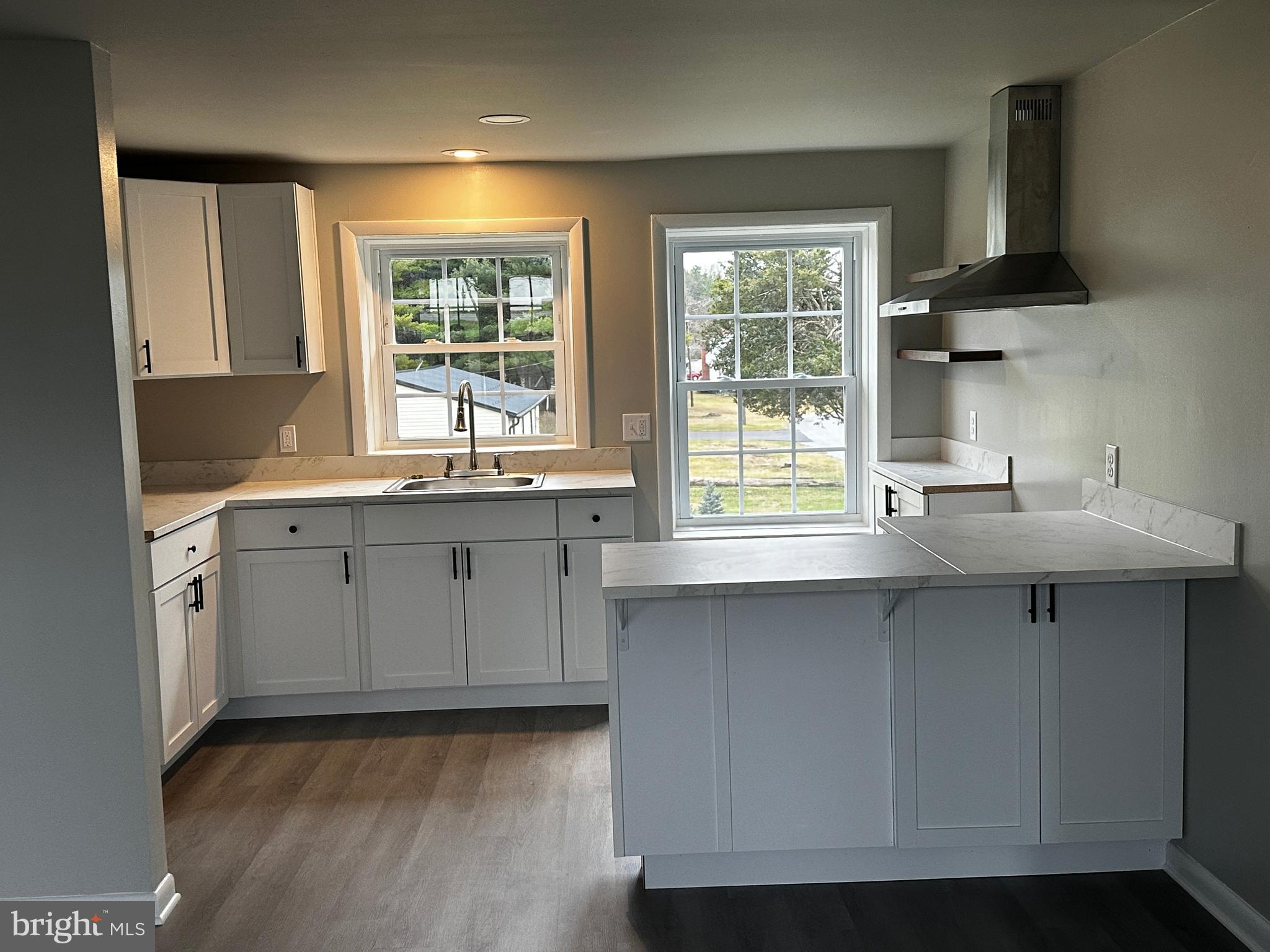 Real estate listing preview #54