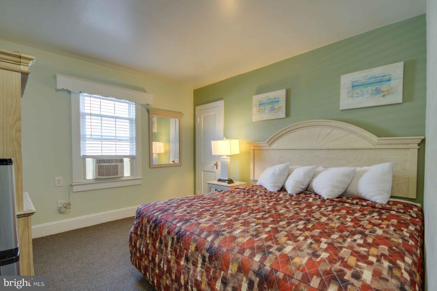 Real estate listing preview #6