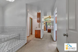 Real estate listing preview #34