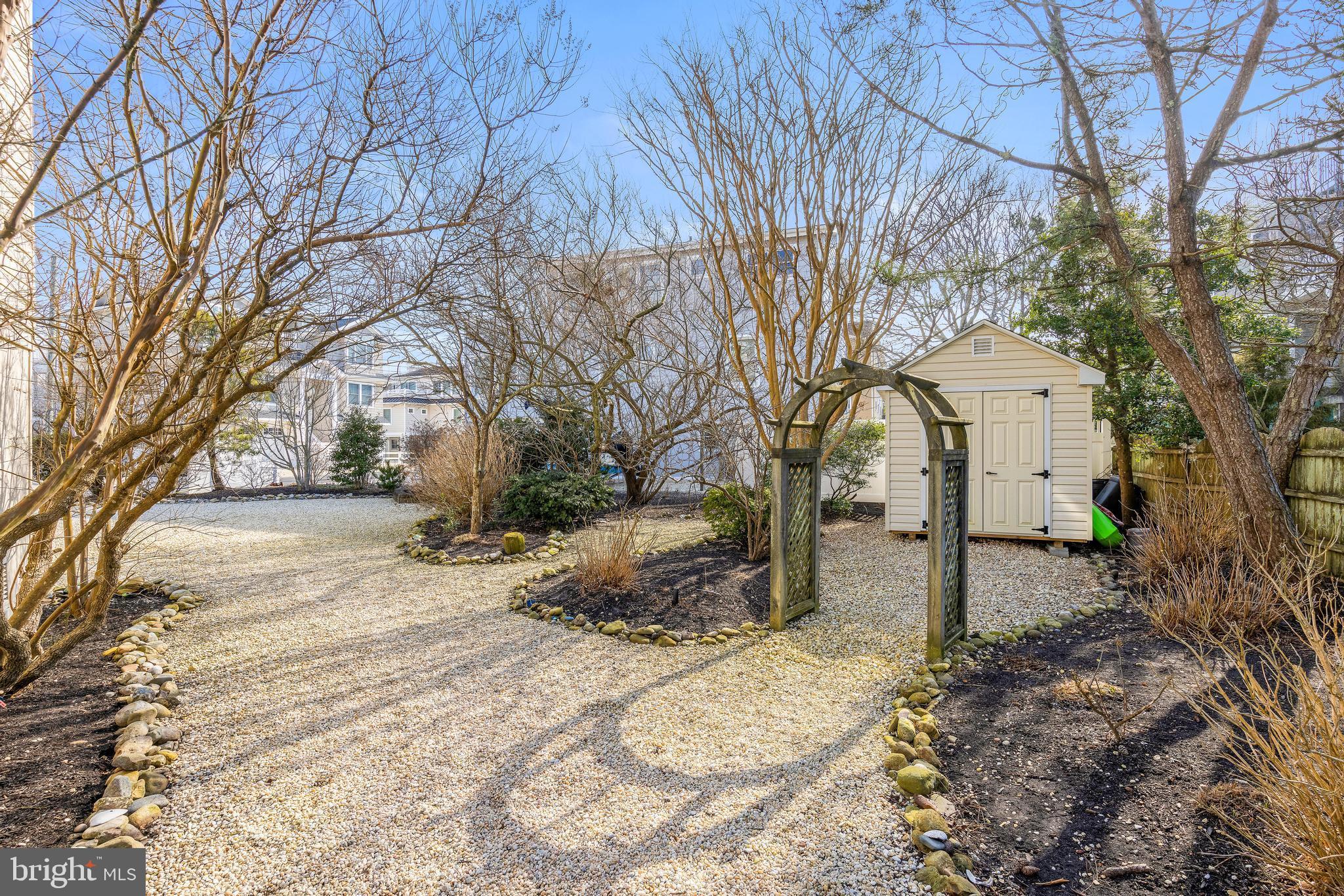 Real estate listing preview #22