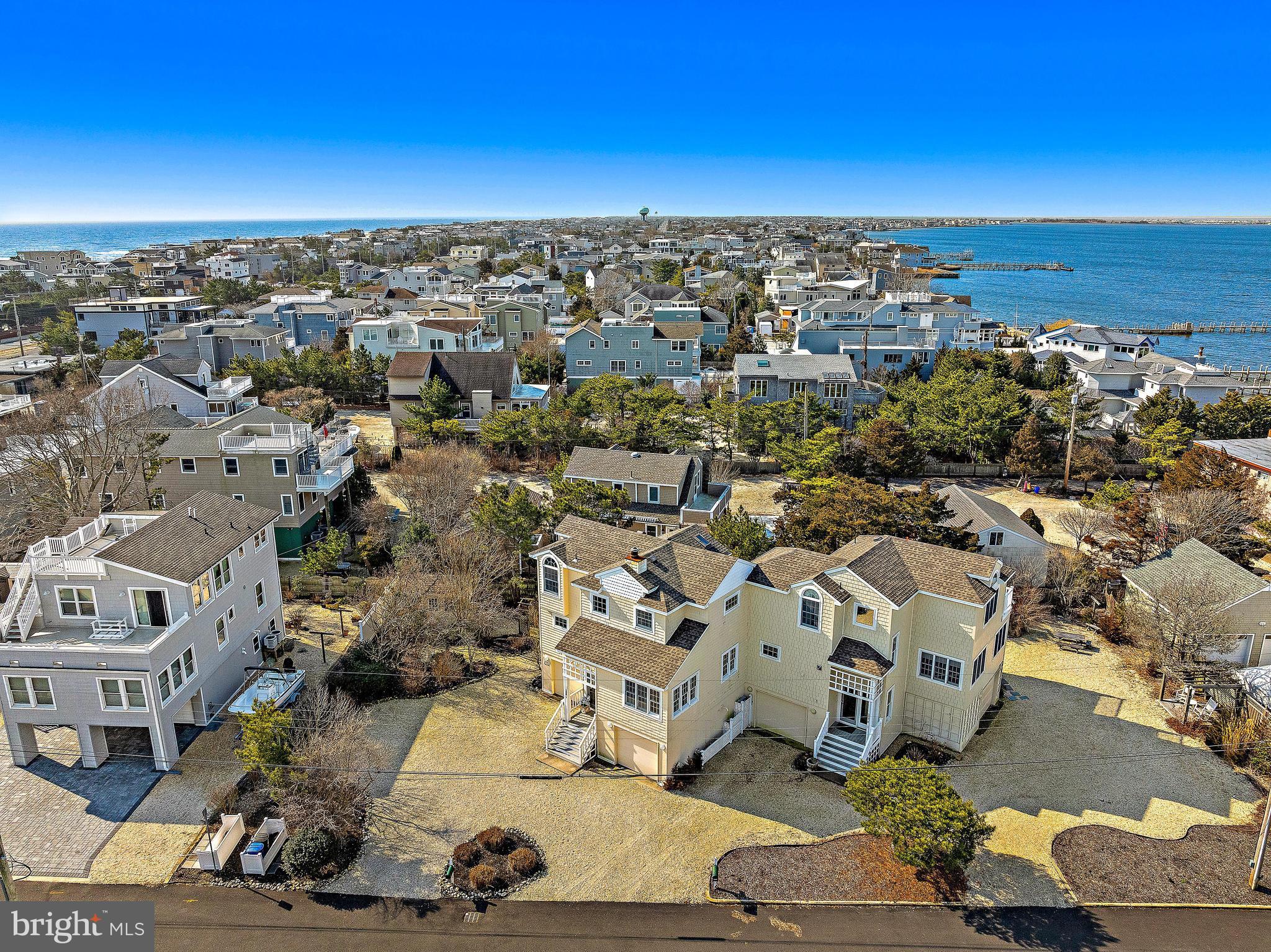 Real estate listing preview #32