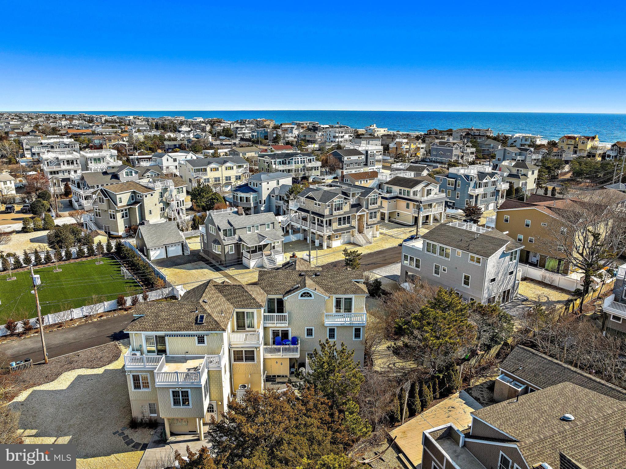 Real estate listing preview #34