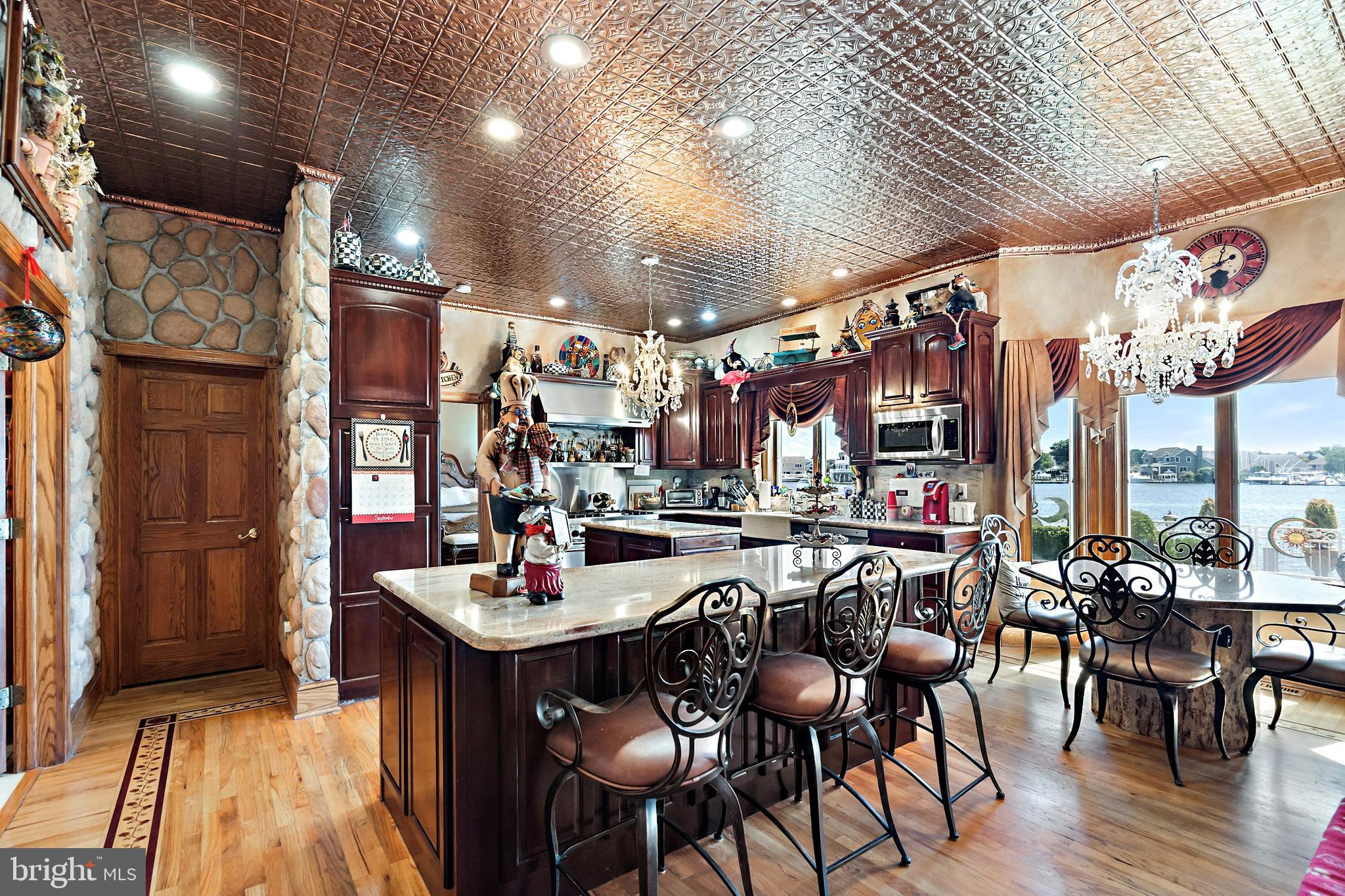 Real estate listing preview #10