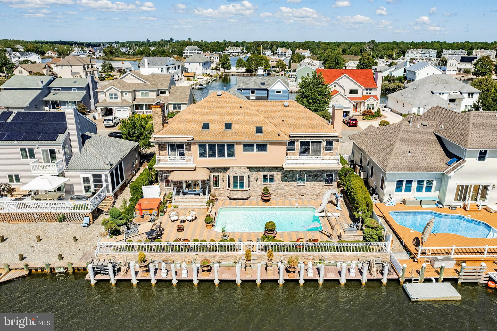 Real estate listing preview #47