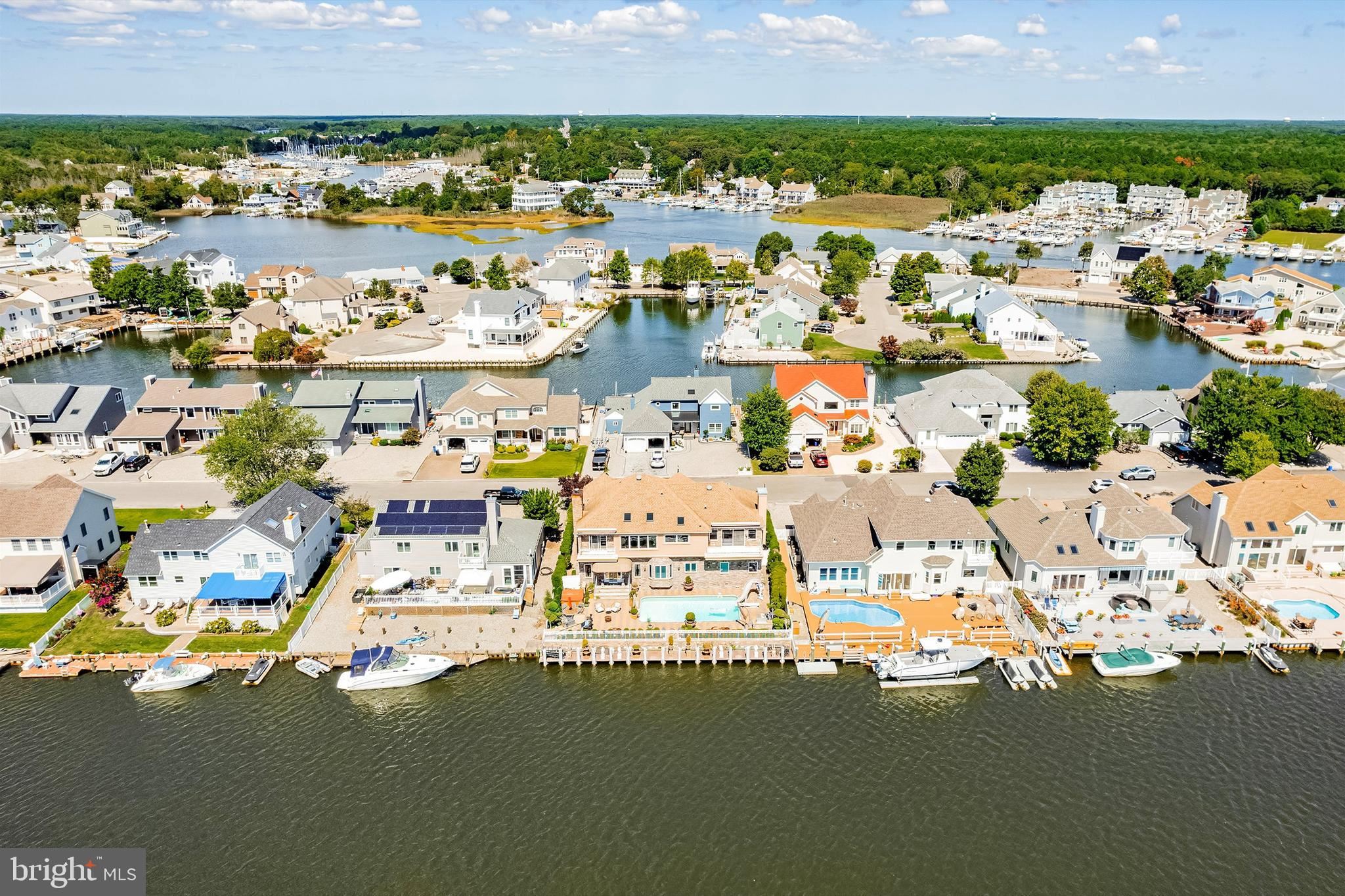 Real estate listing preview #48