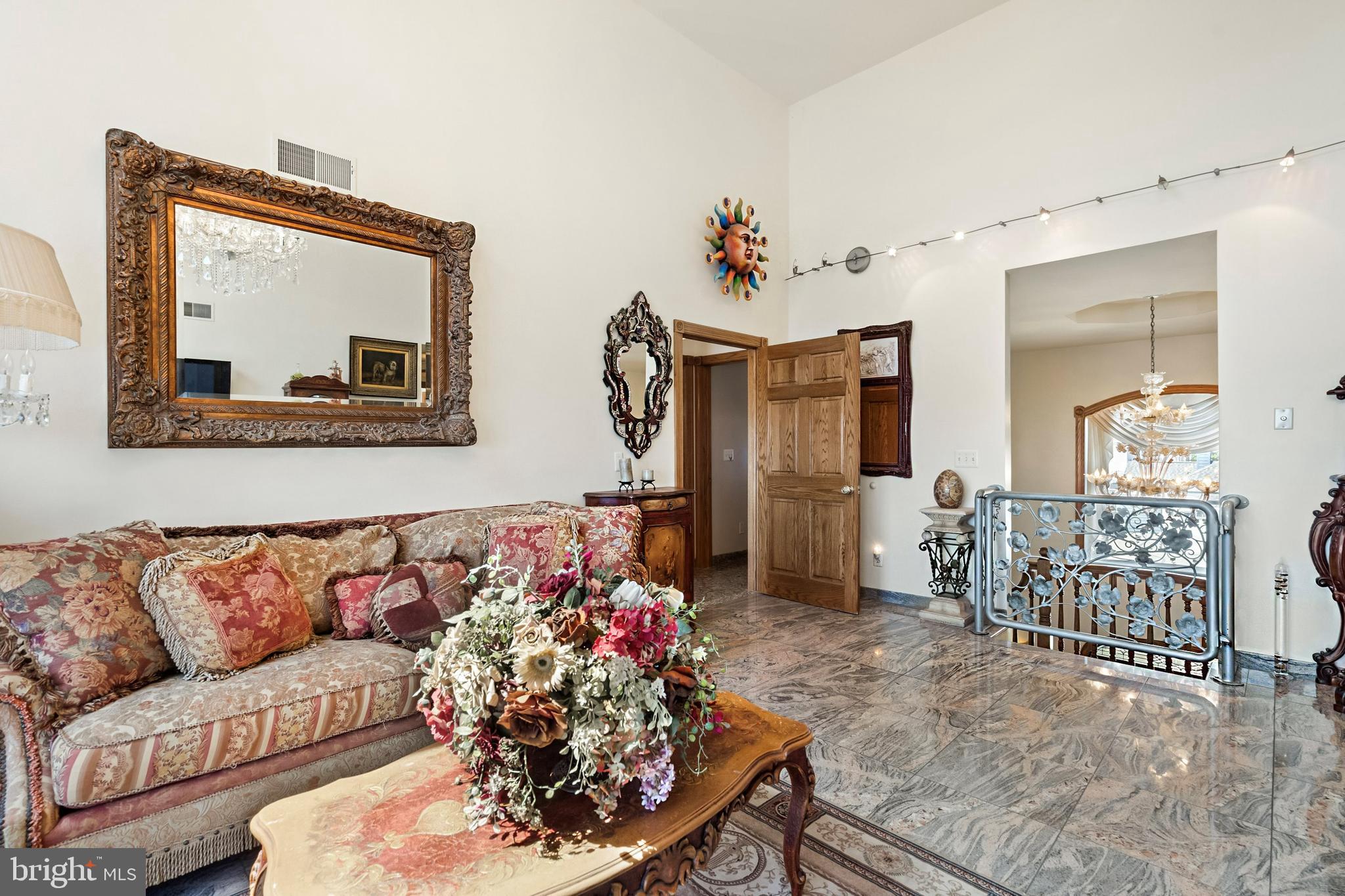 Real estate listing preview #25