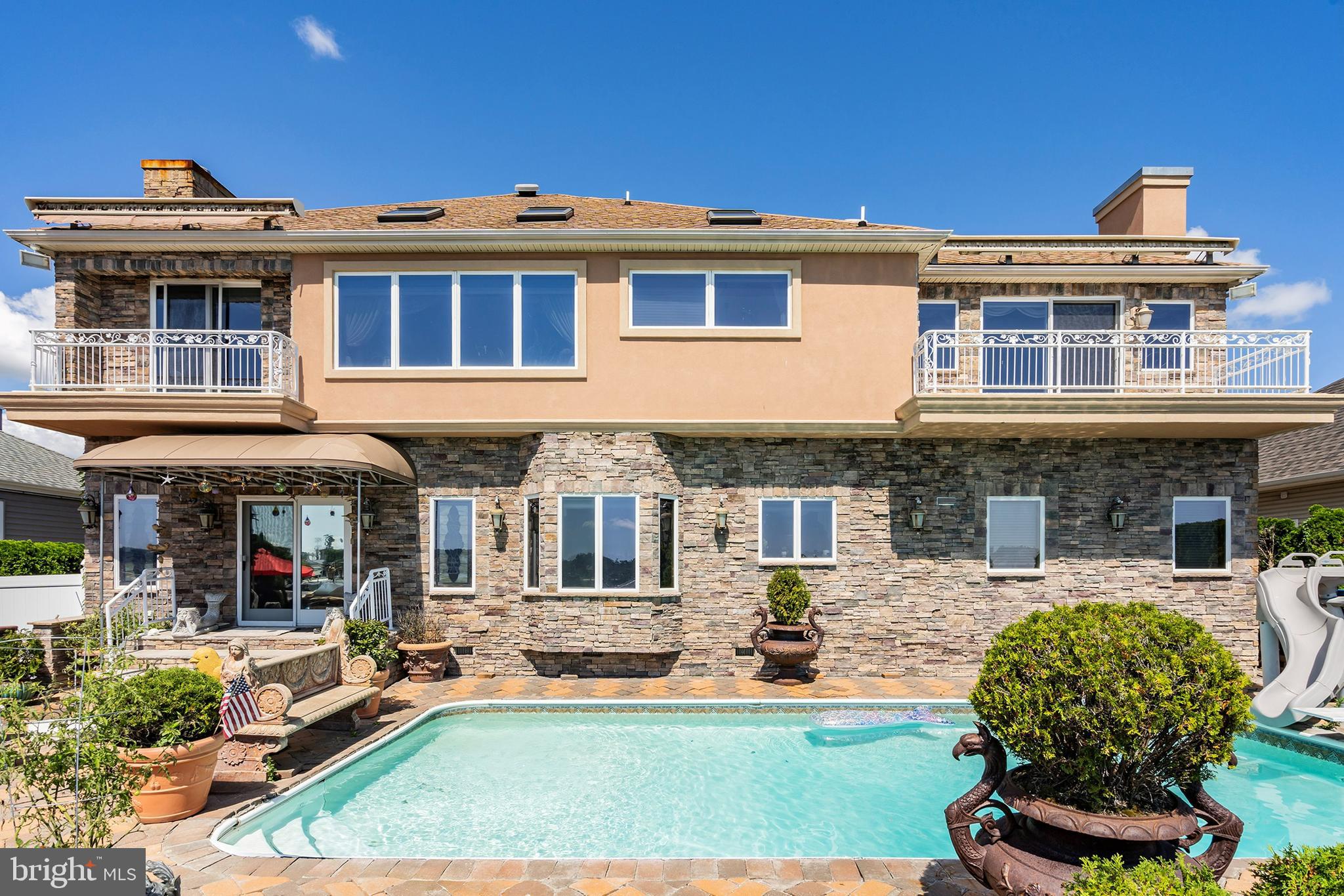 Real estate listing preview #46