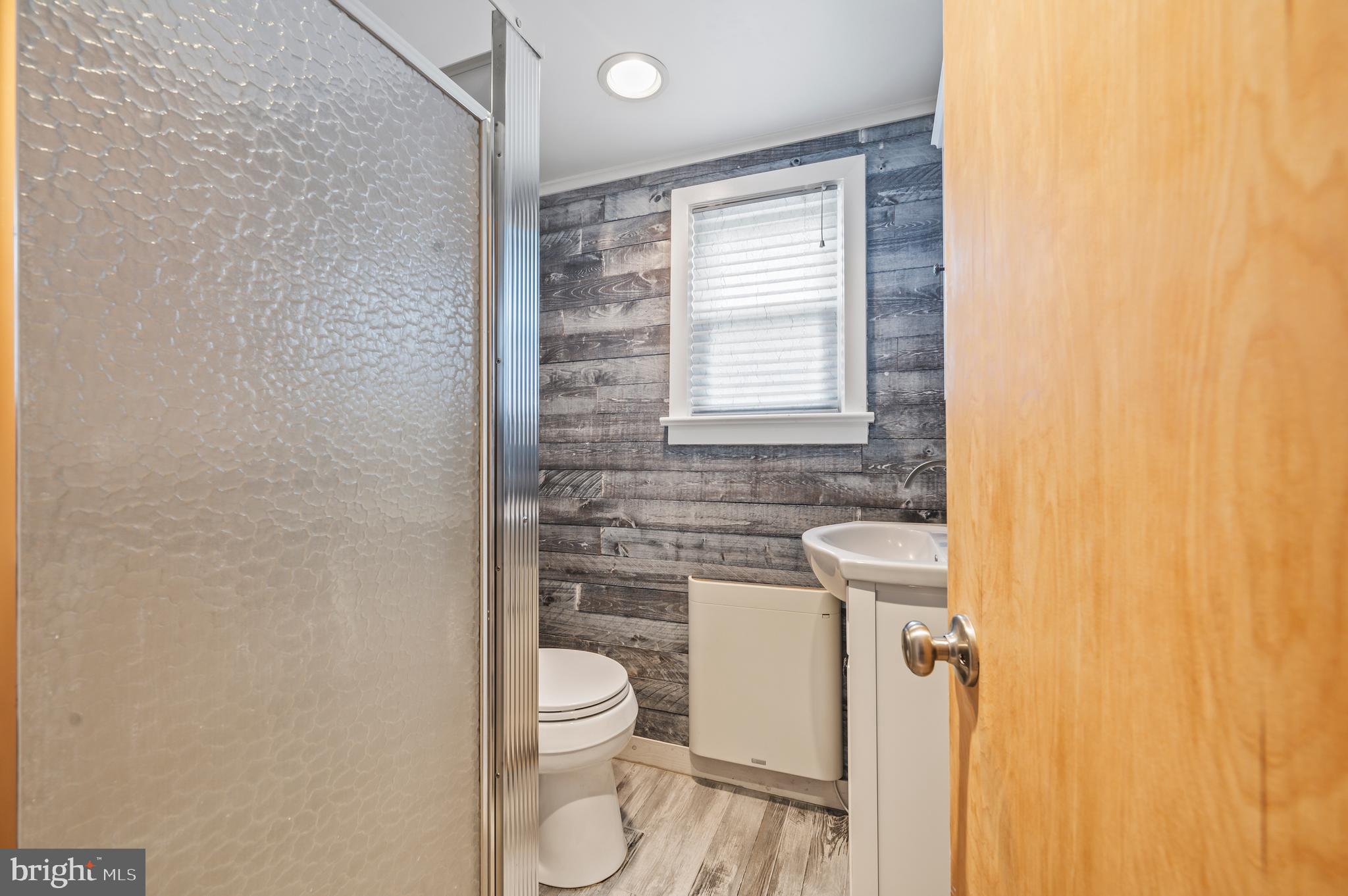 Real estate listing preview #32