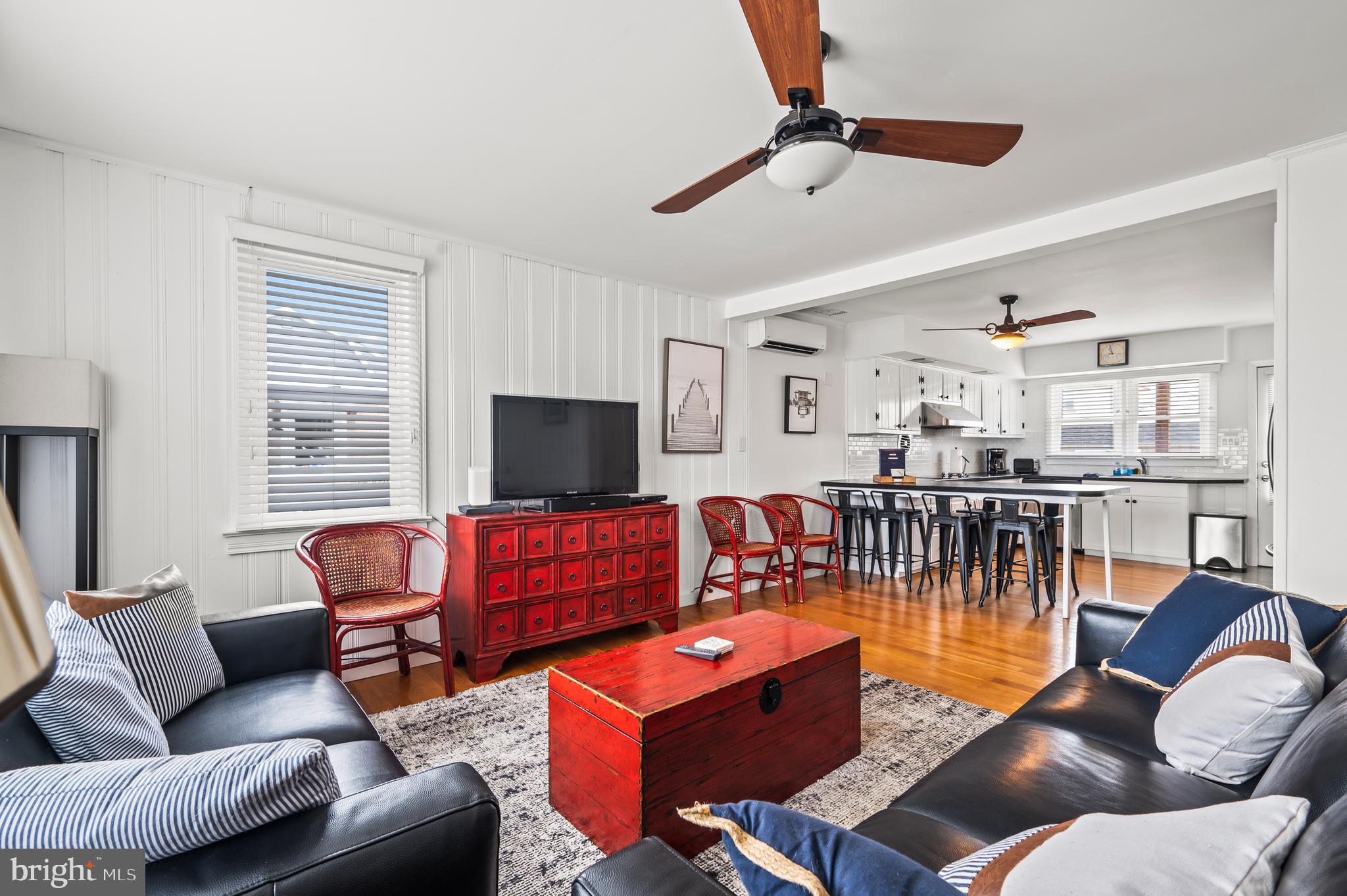 Real estate listing preview #11