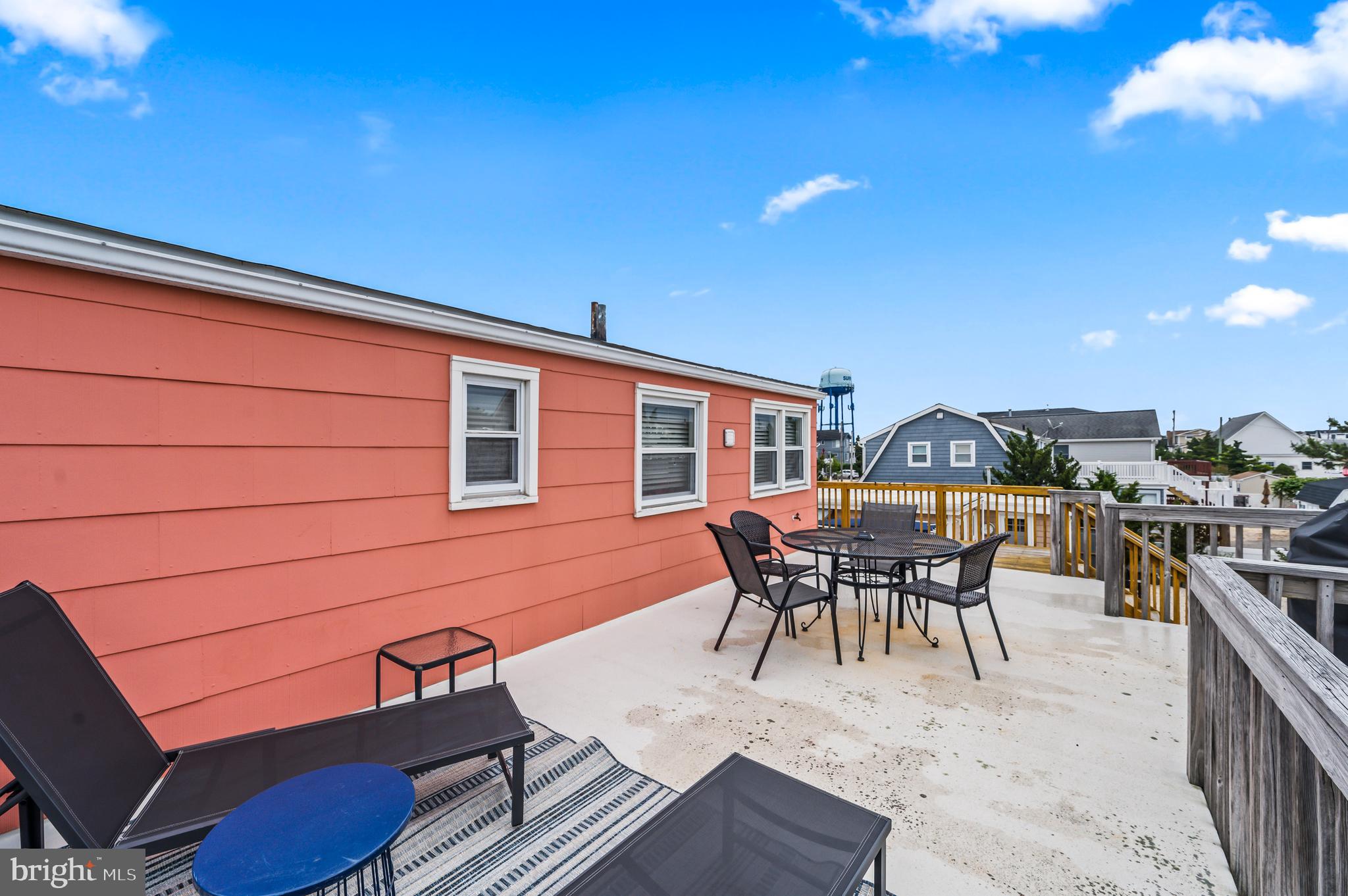 Real estate listing preview #24