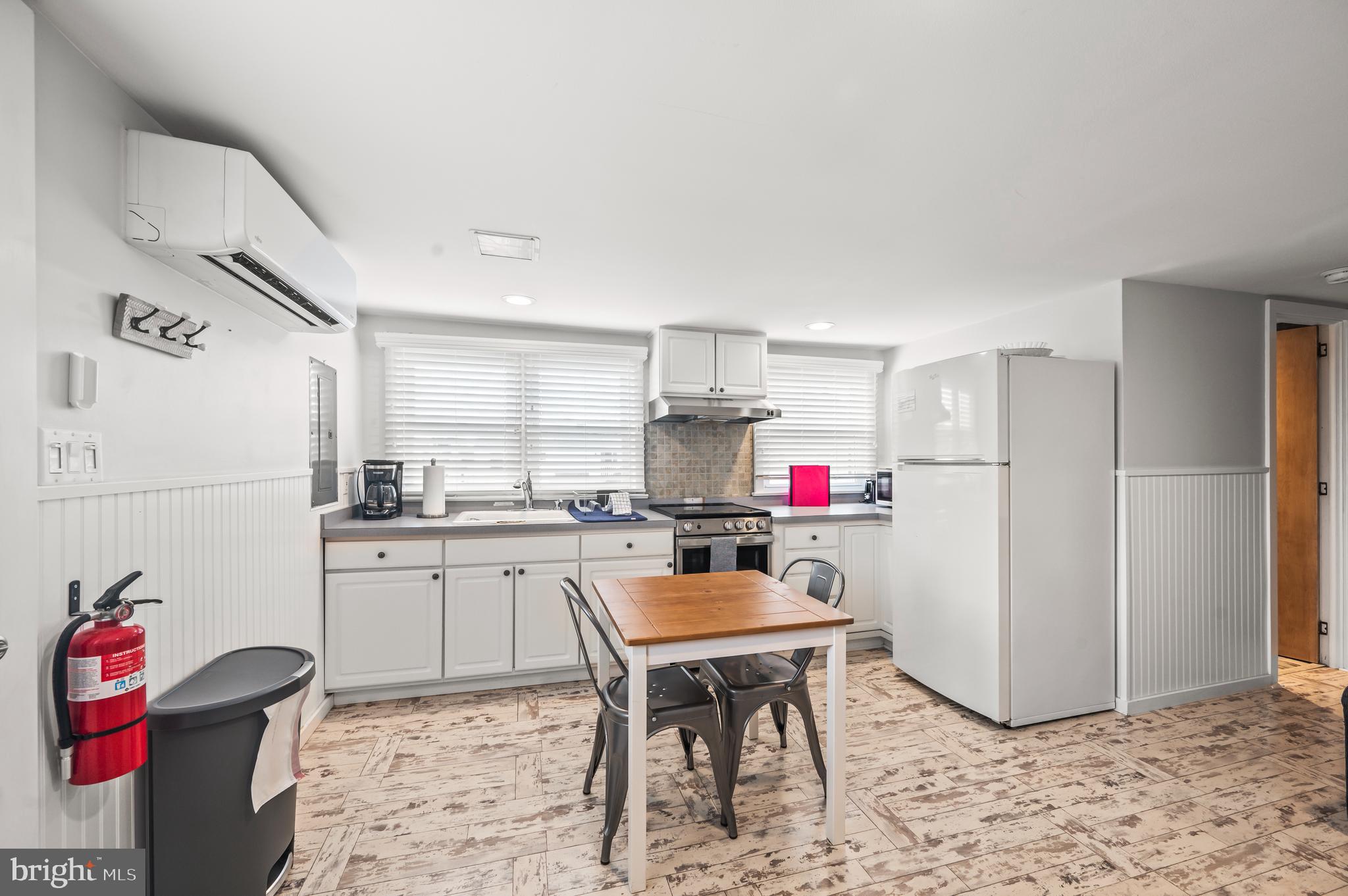 Real estate listing preview #26