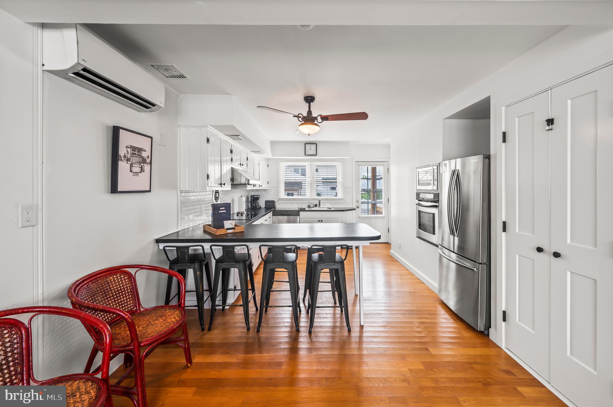 Real estate listing preview #5