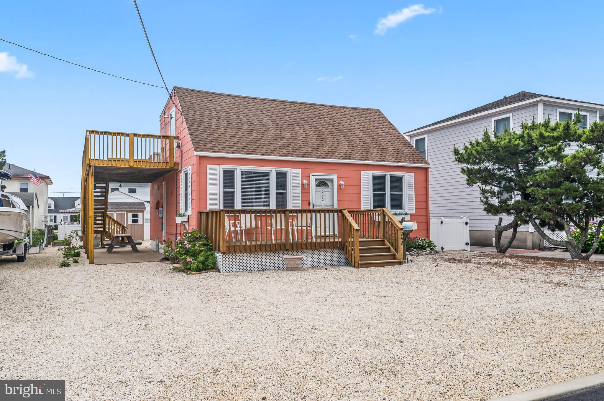 Real estate listing preview #1